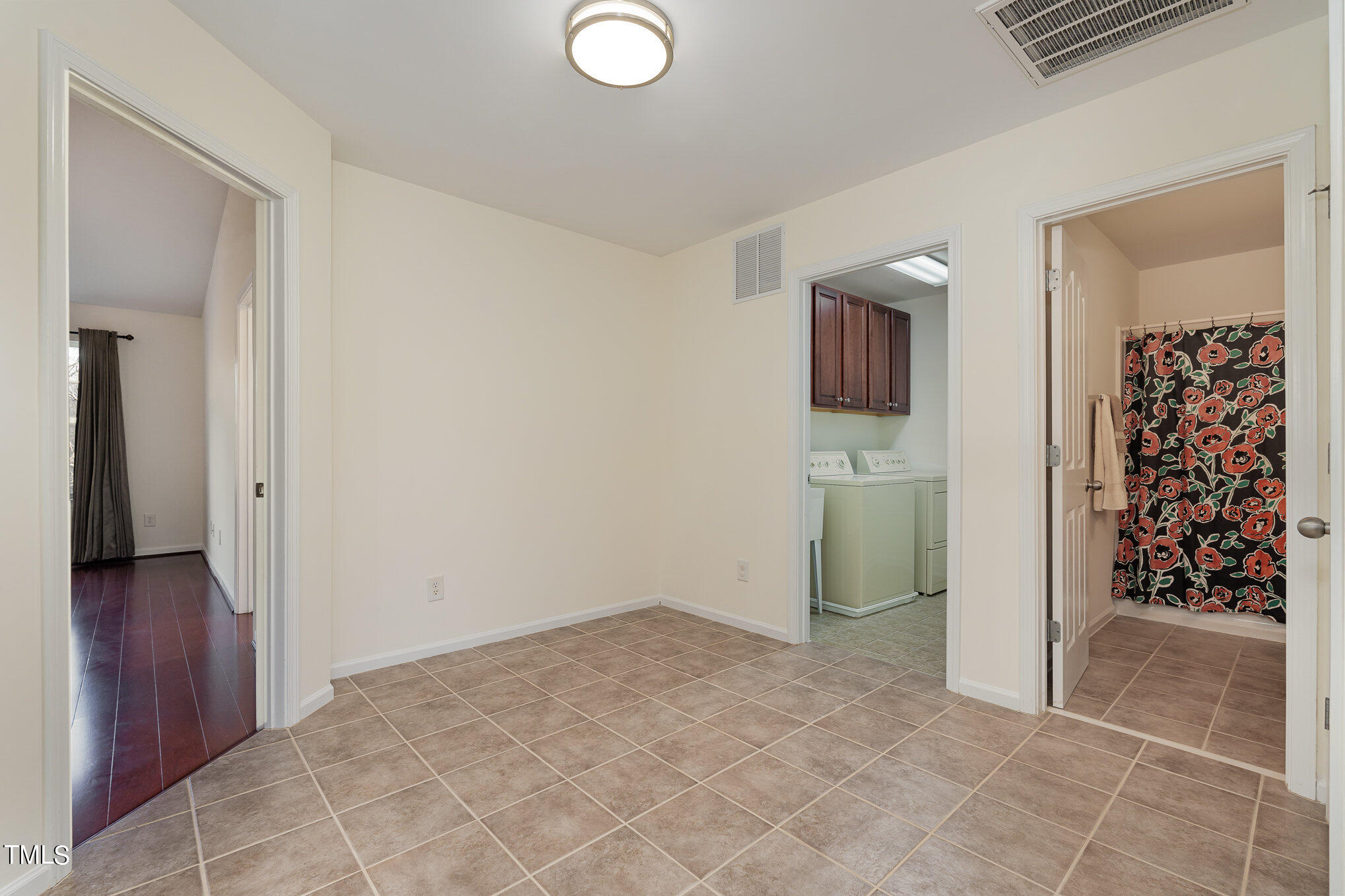 505 Hilltop View Street