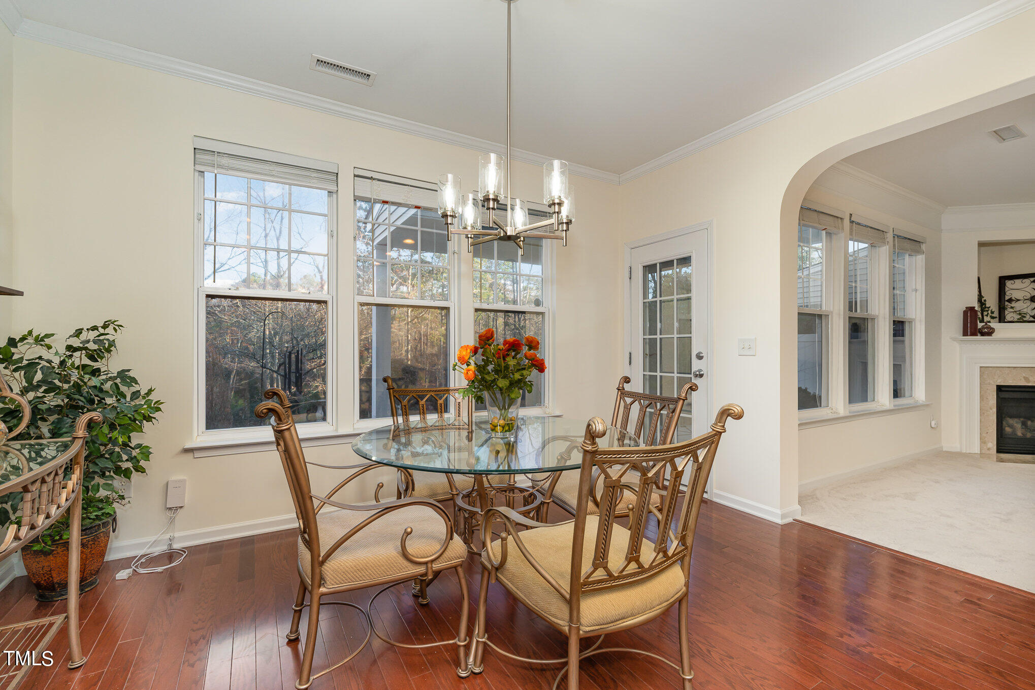 505 Hilltop View Street