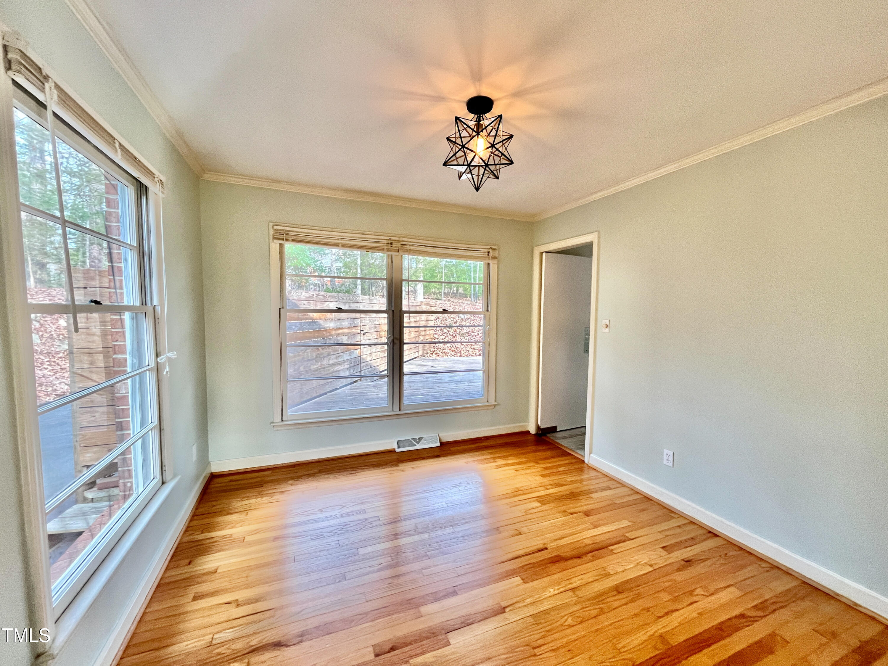343 Burlage Circle