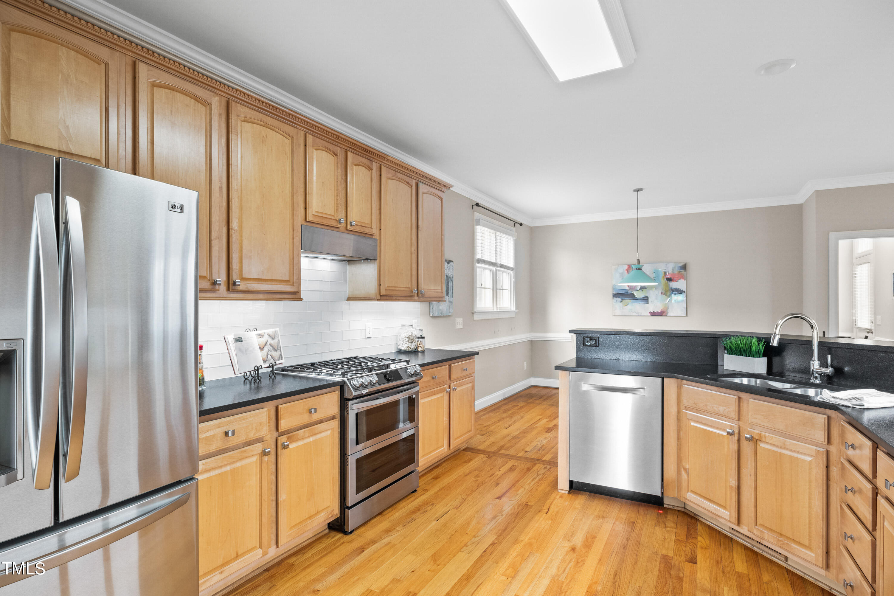 506 Parkview Crescent