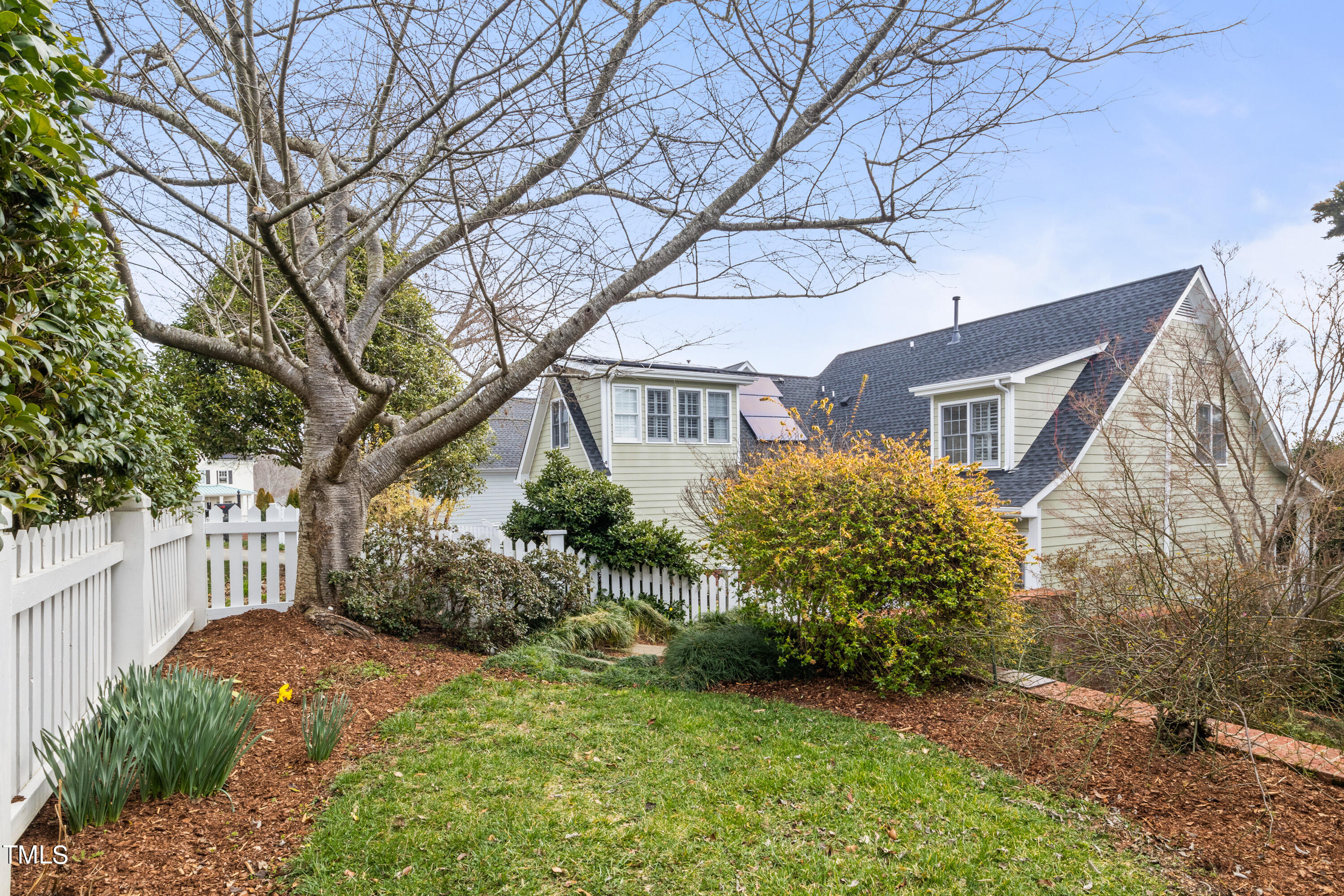 506 Parkview Crescent