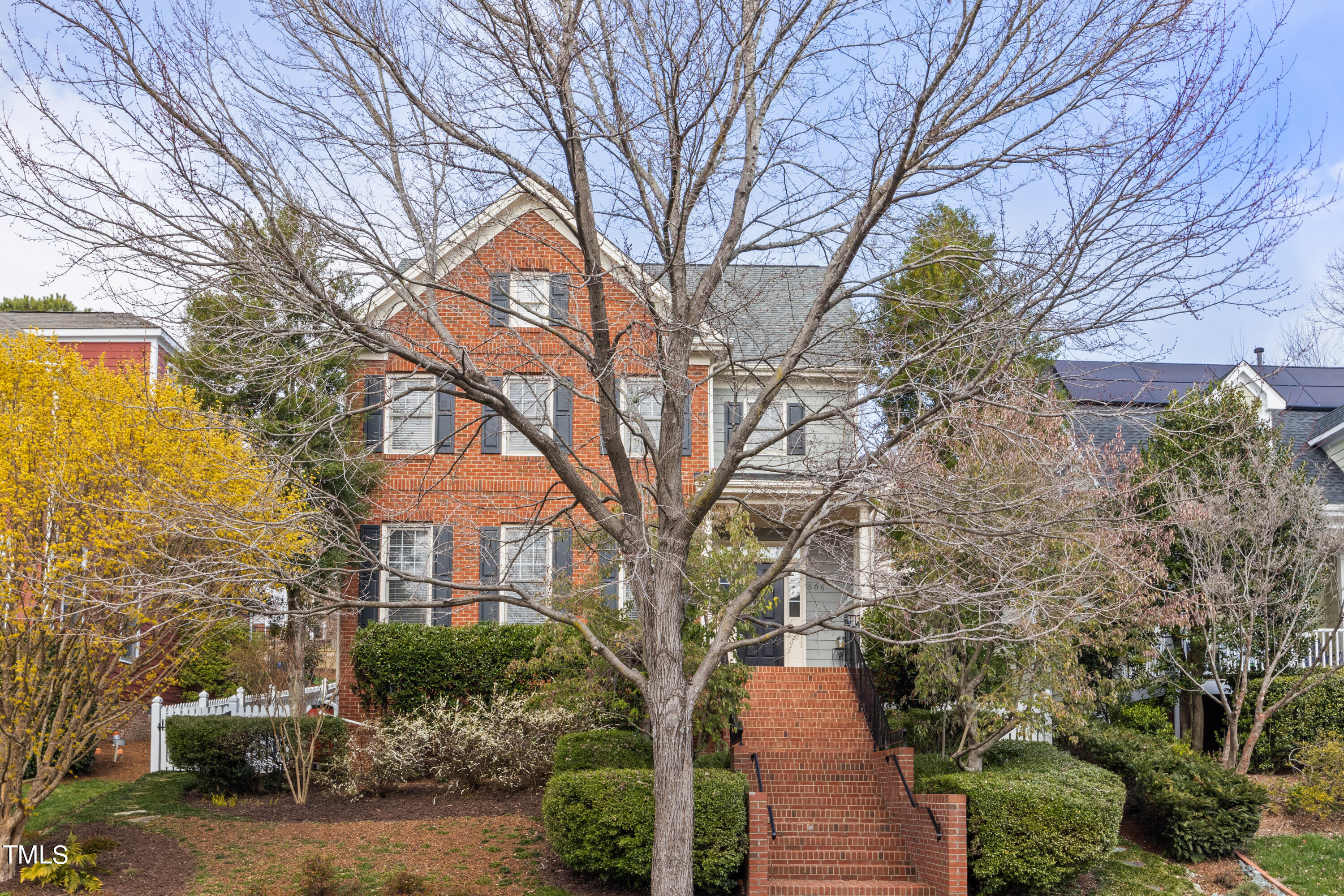 506 Parkview Crescent