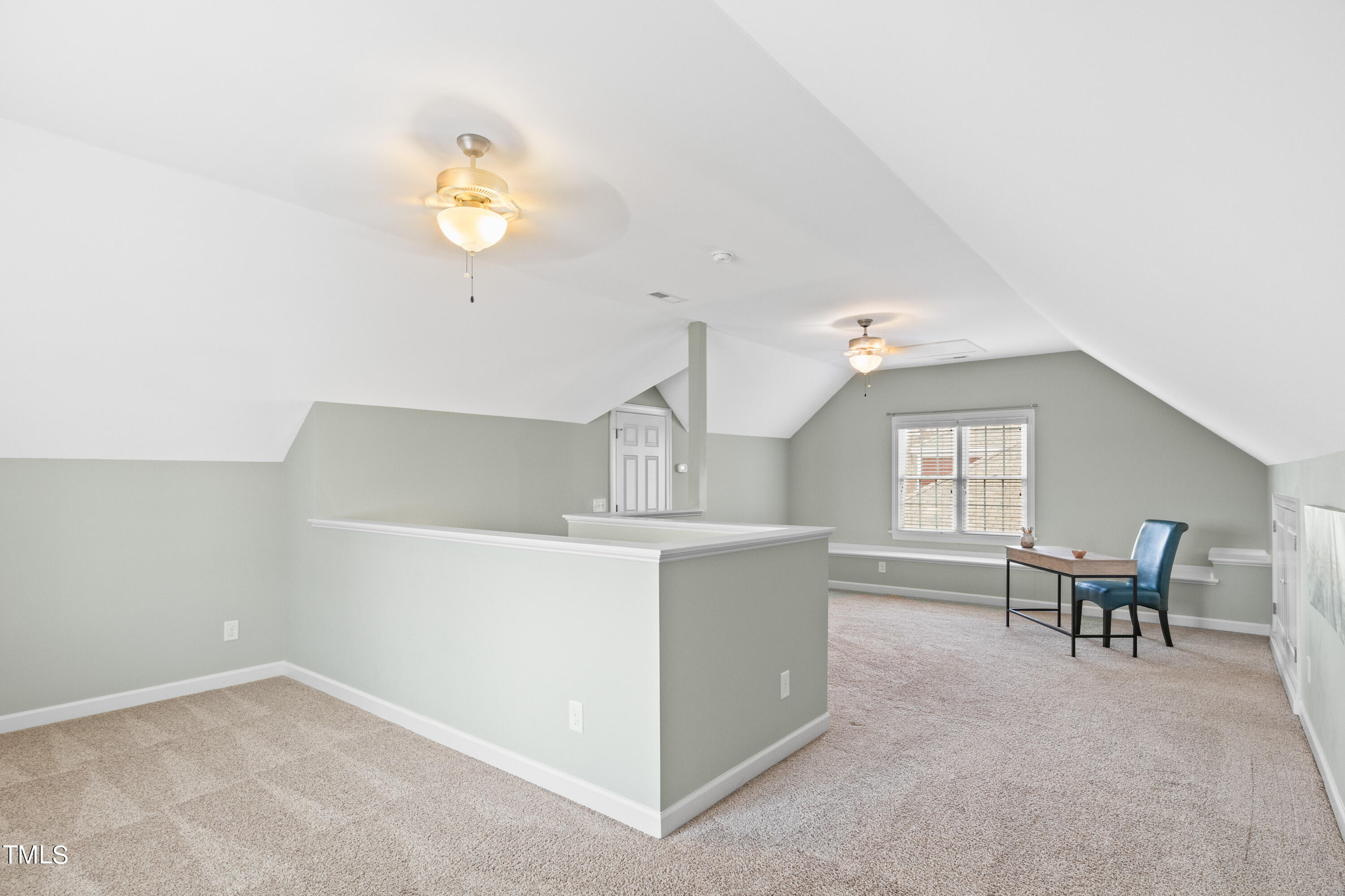 506 Parkview Crescent