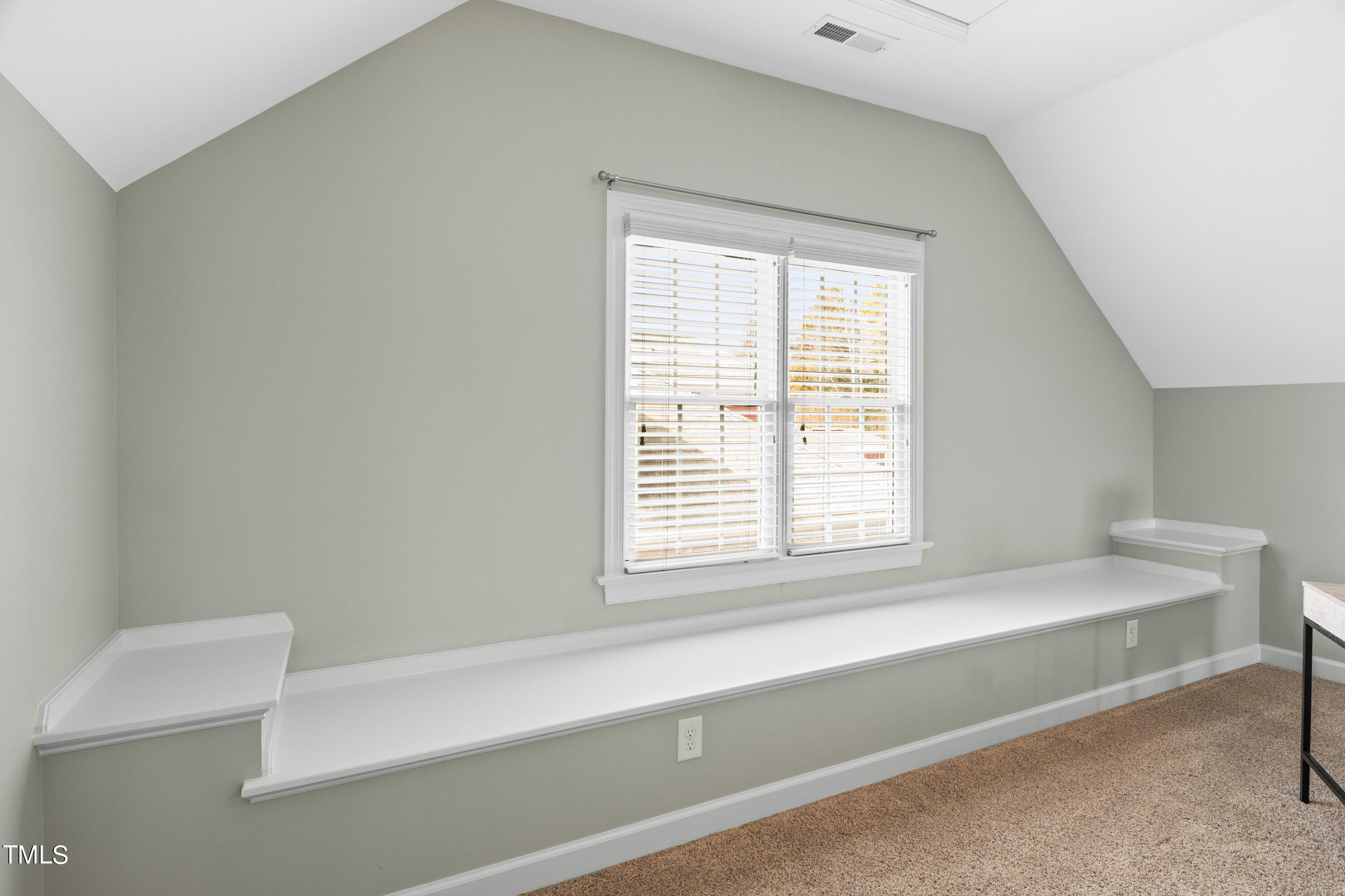 506 Parkview Crescent