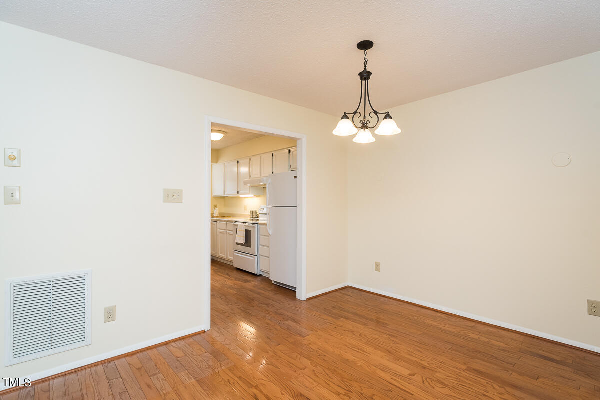 123 Essex Drive