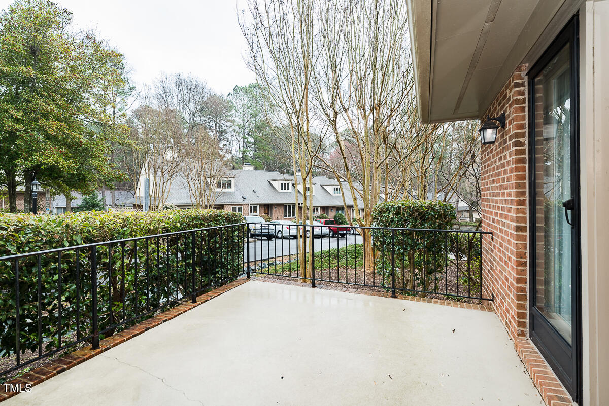 123 Essex Drive
