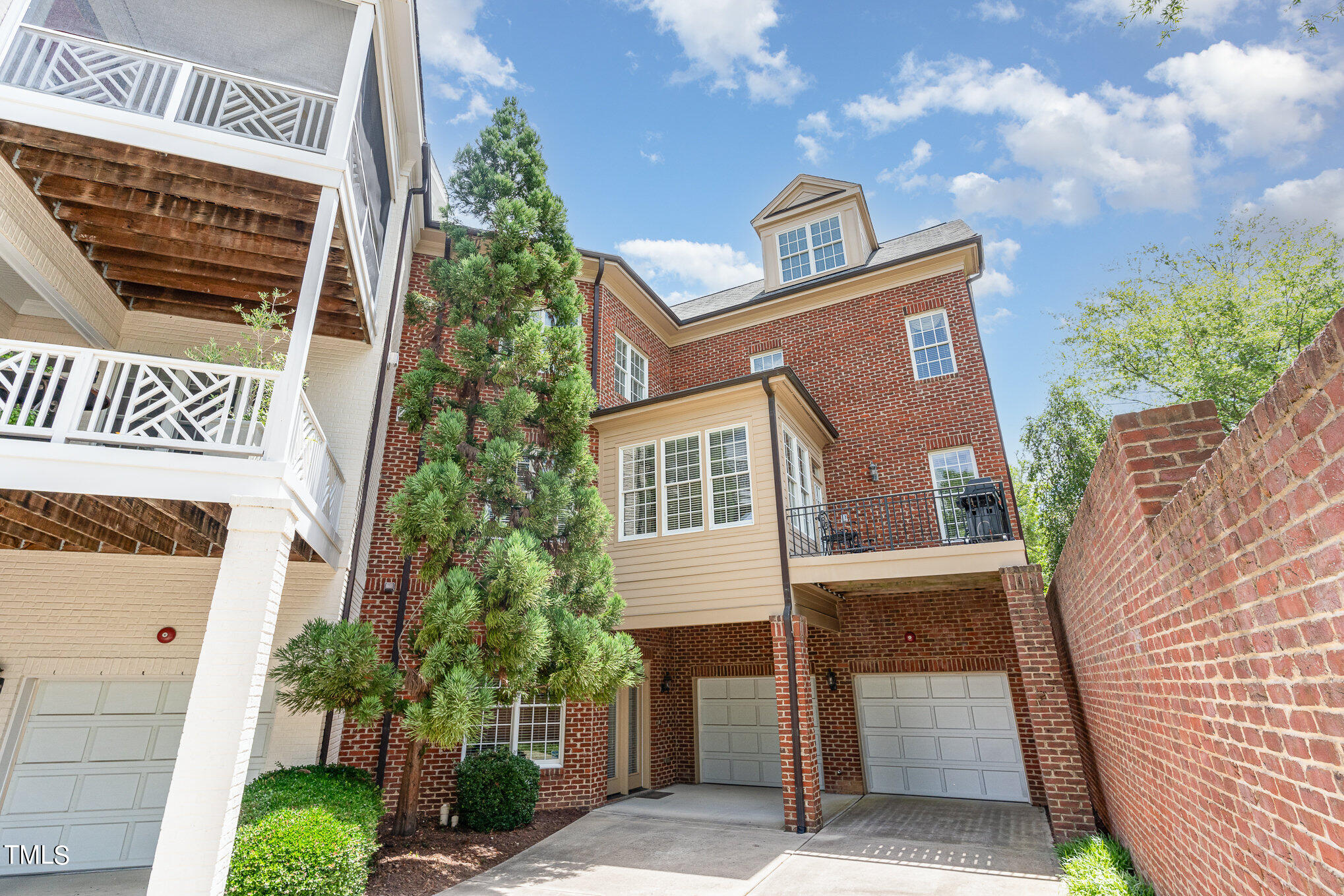 301 Circle Park Place