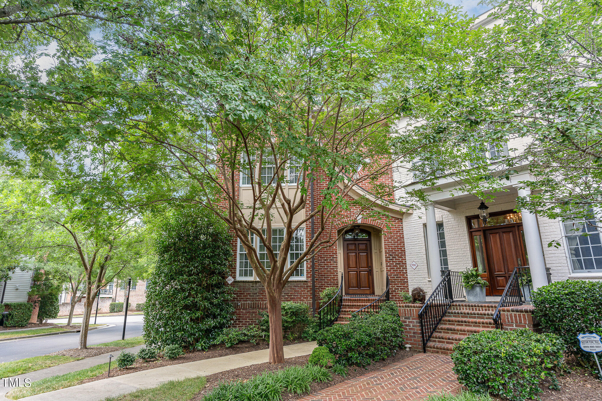 301 Circle Park Place