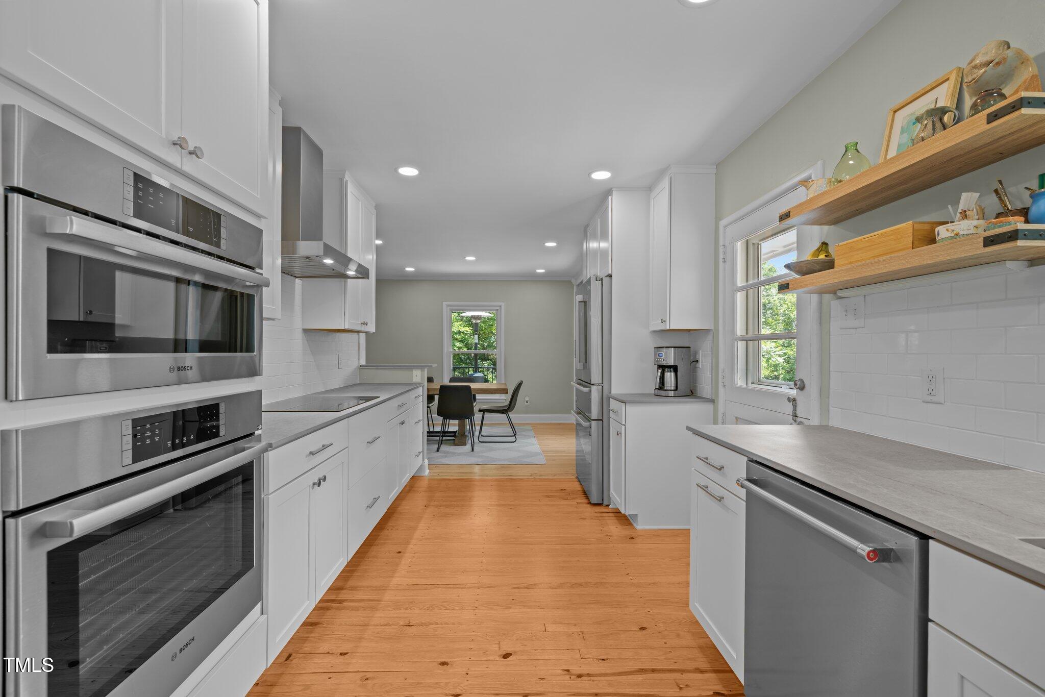 107 Ledge Lane
