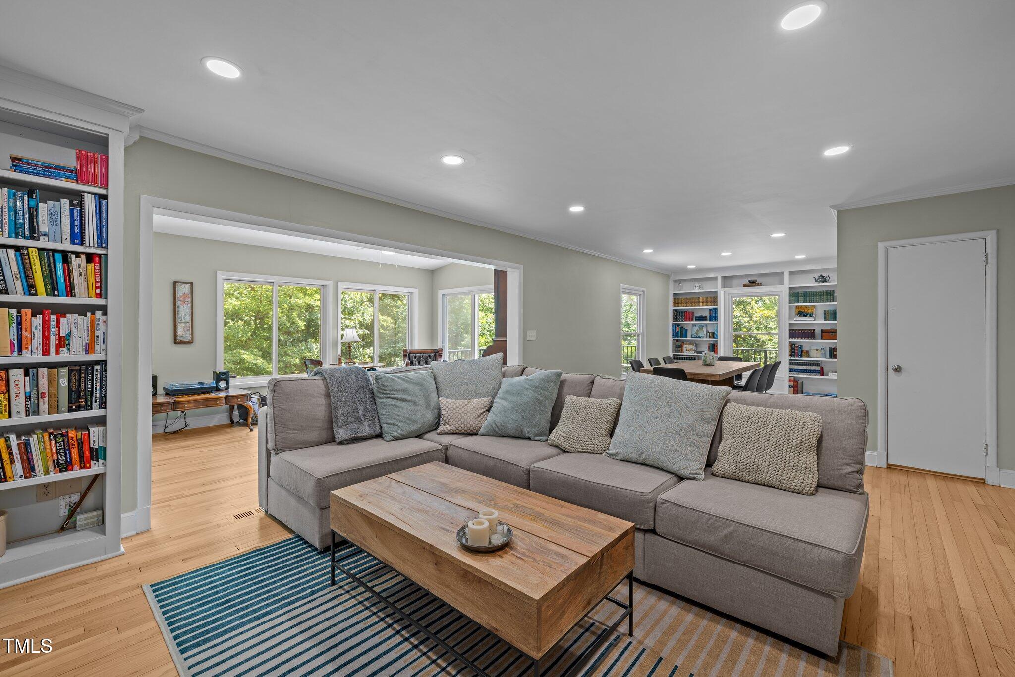 107 Ledge Lane