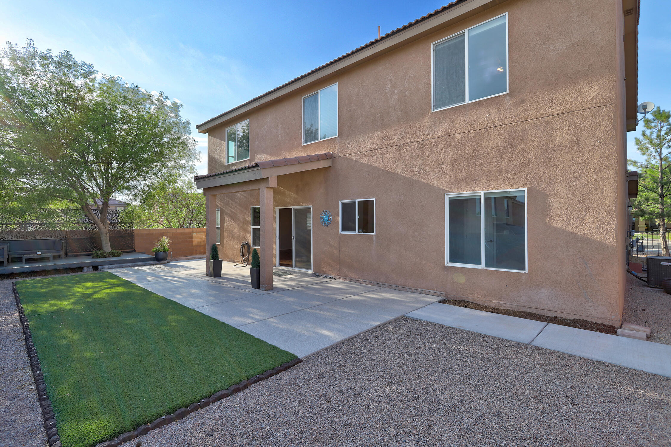 2536 Camino Seville SE