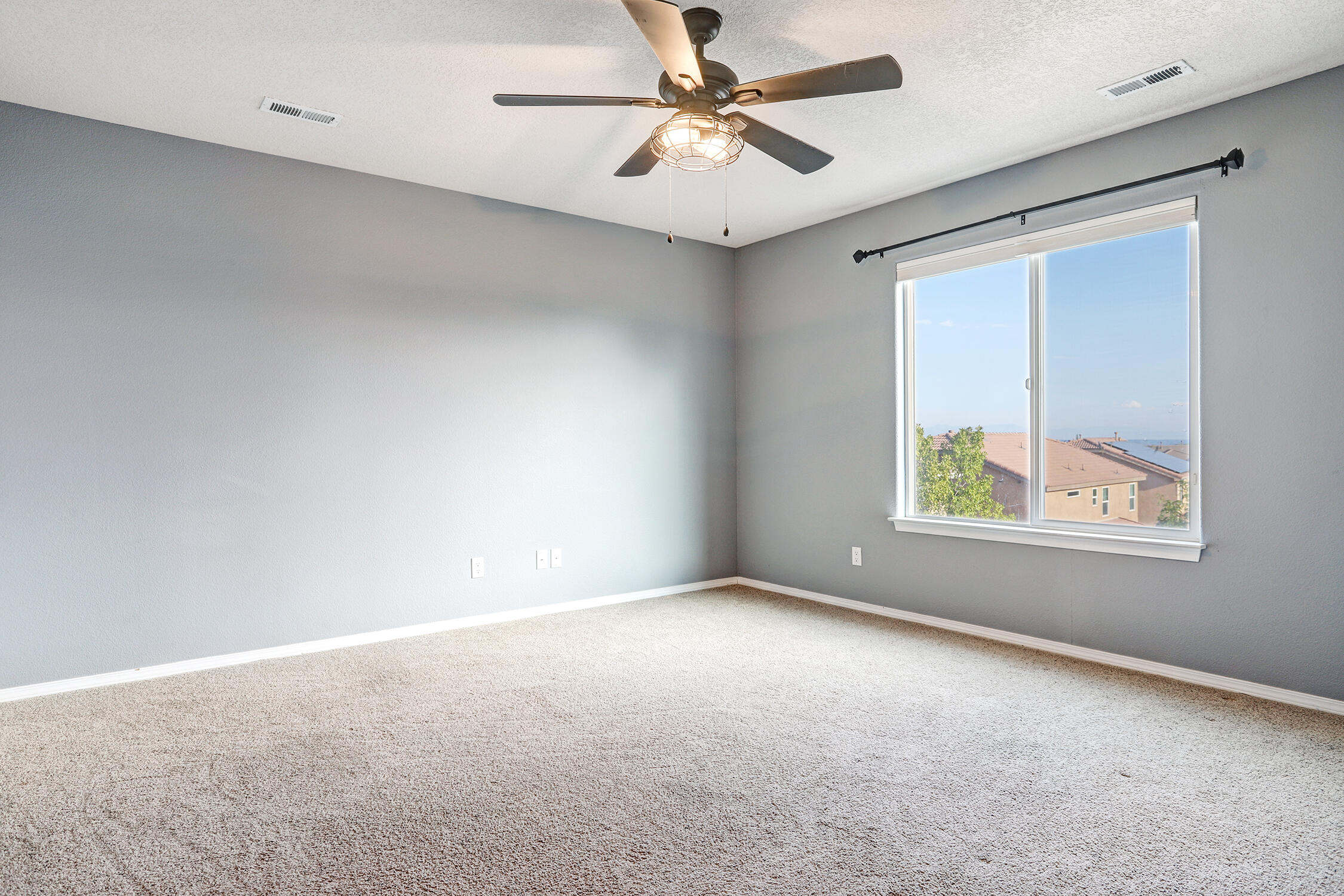 2536 Camino Seville SE