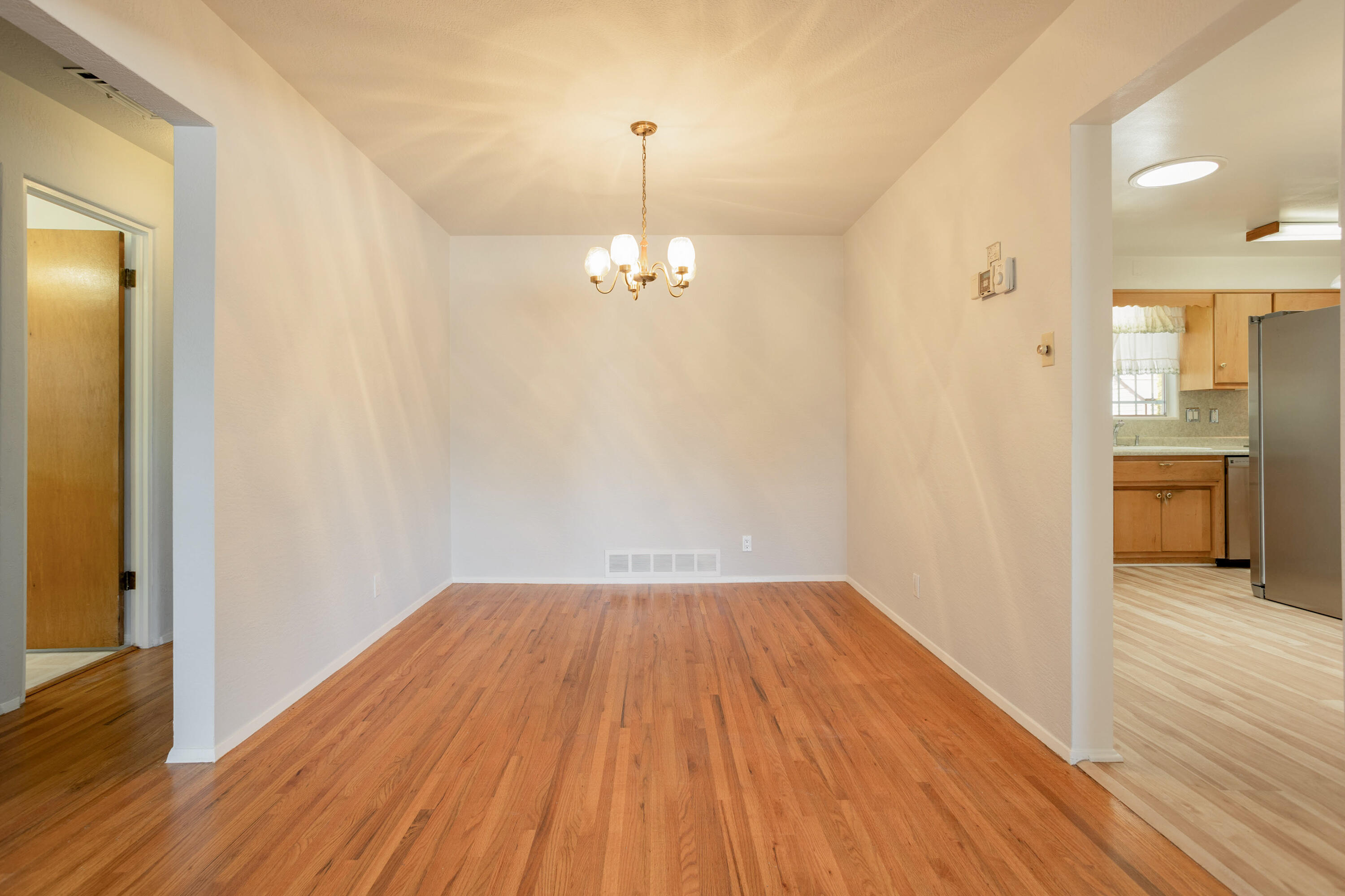 1101 Glorieta Street NE