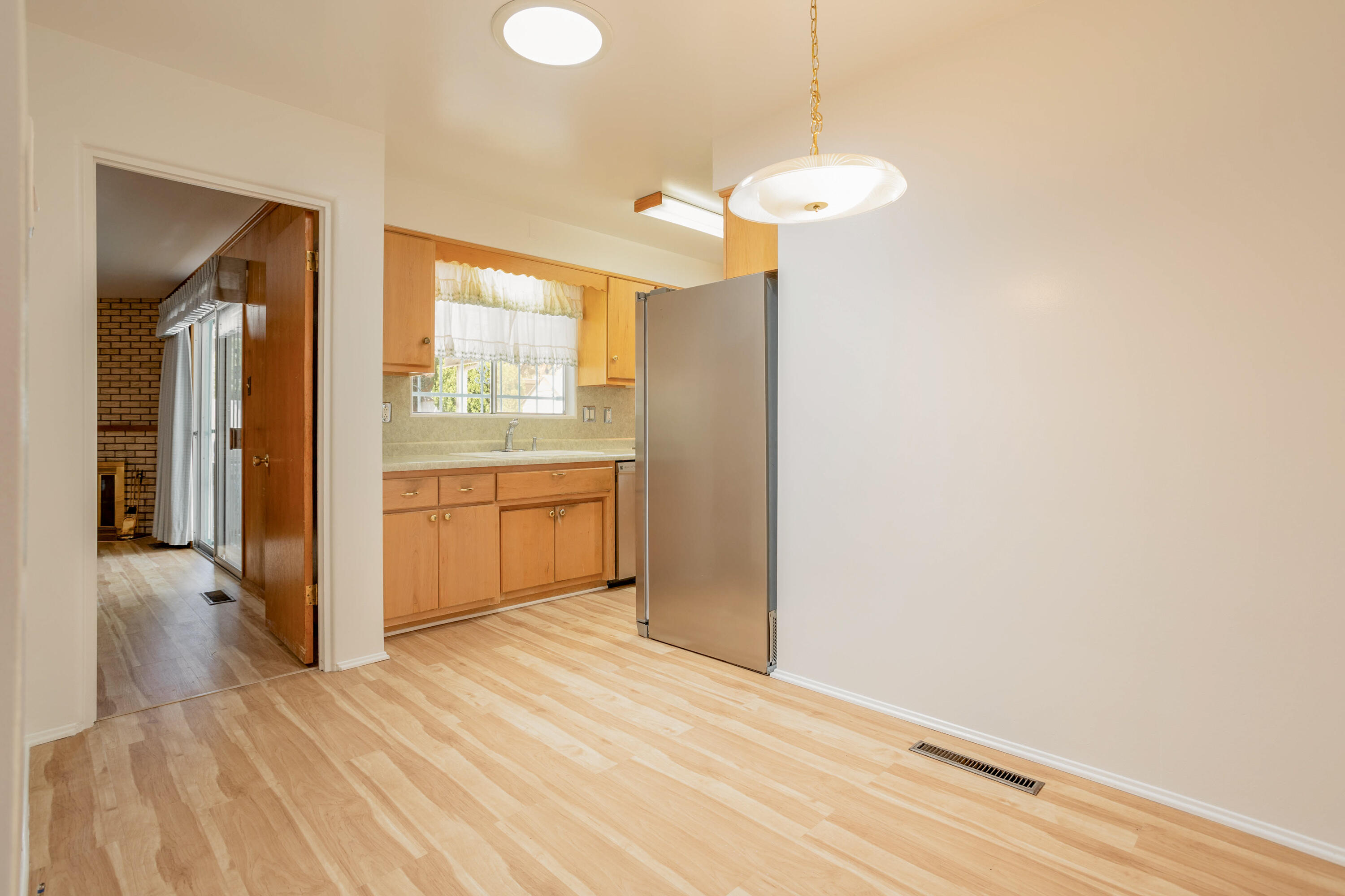 1101 Glorieta Street NE