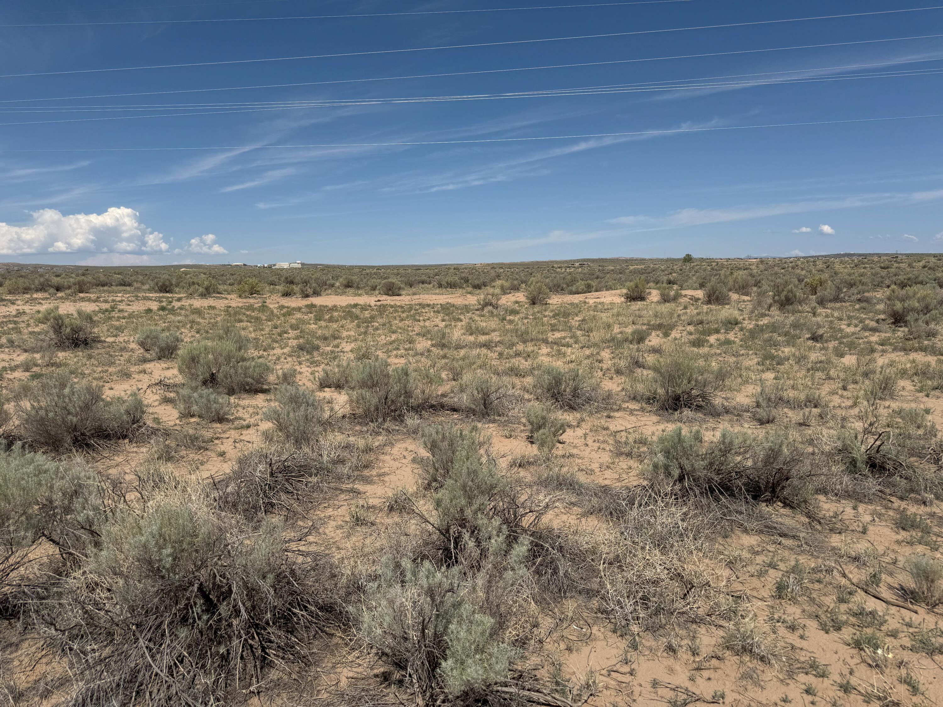 2021 Eucalyptus Rd NE