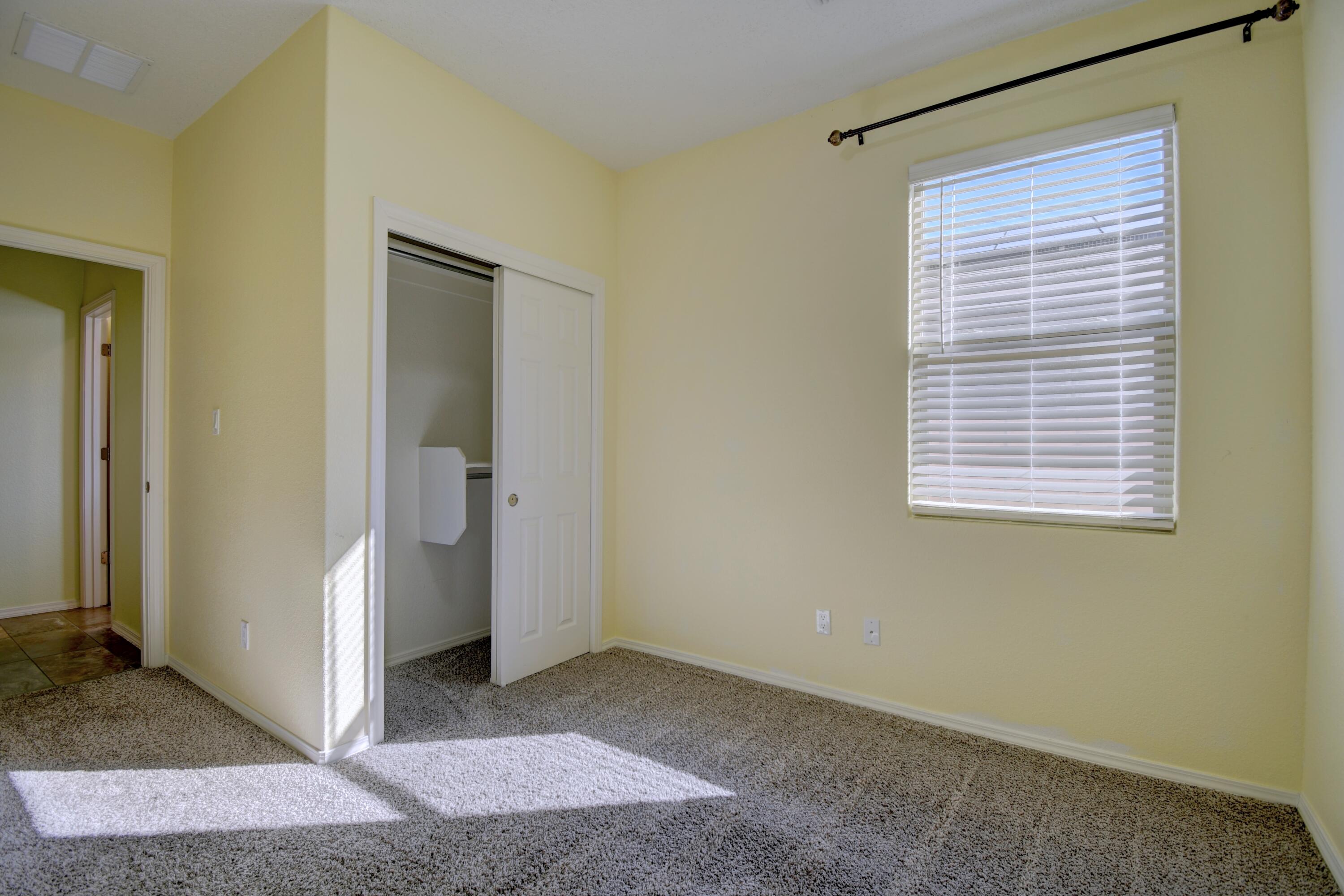 4381 Golden Eagle Loop NE