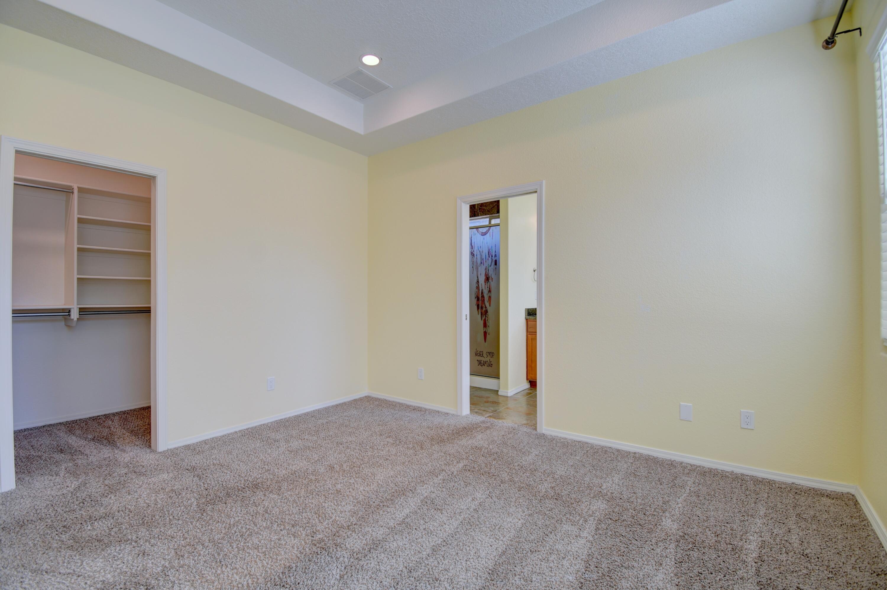 4381 Golden Eagle Loop NE