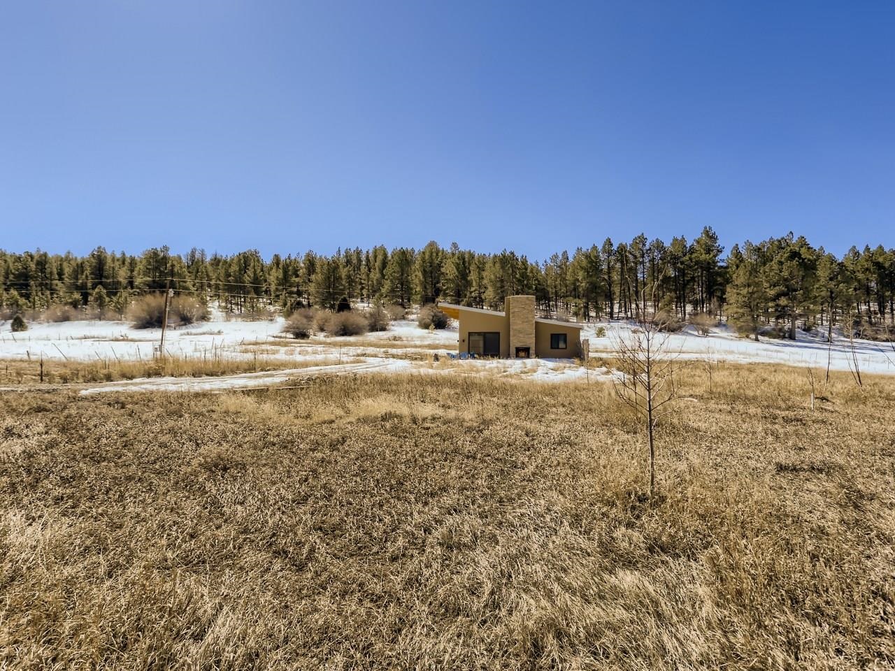 565 Highway 75