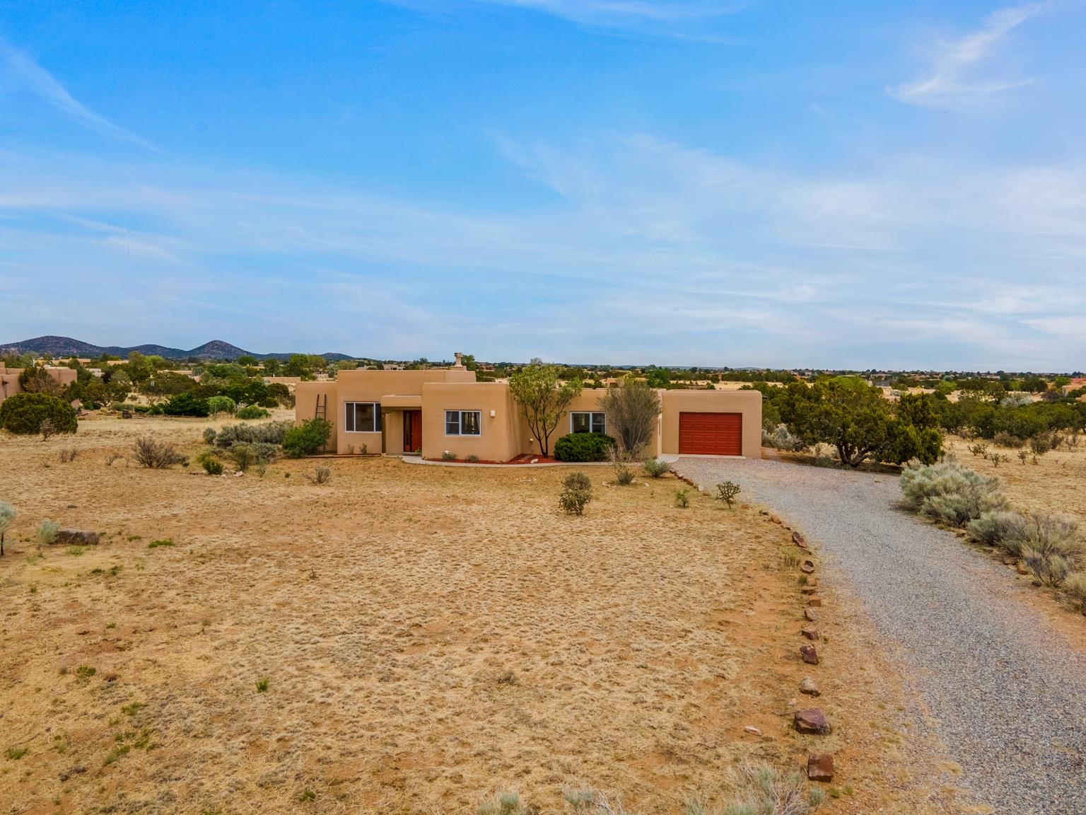 3 Esquila Road