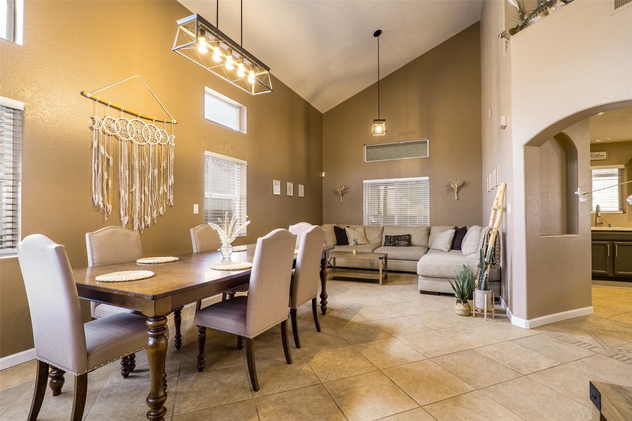 5423 Reserve Court