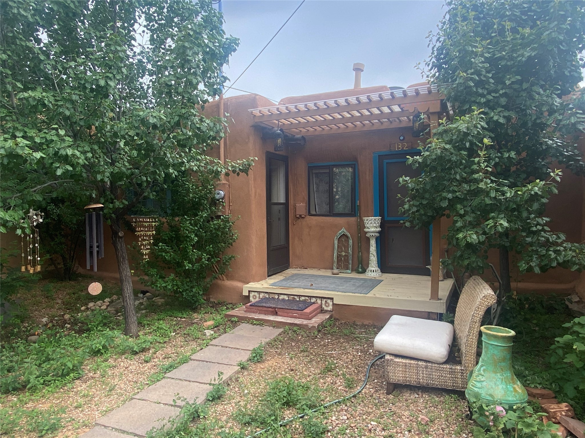 132 W Buena Vista St