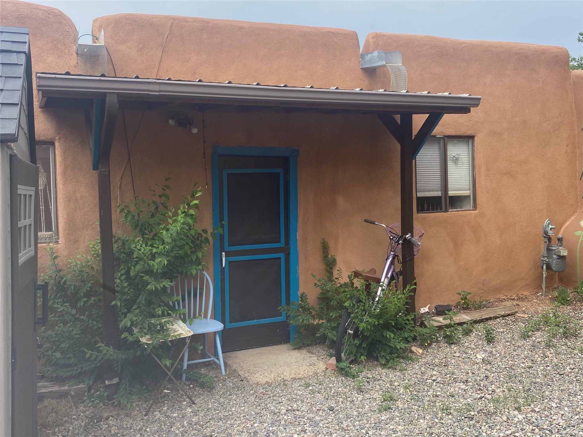 132 W Buena Vista St