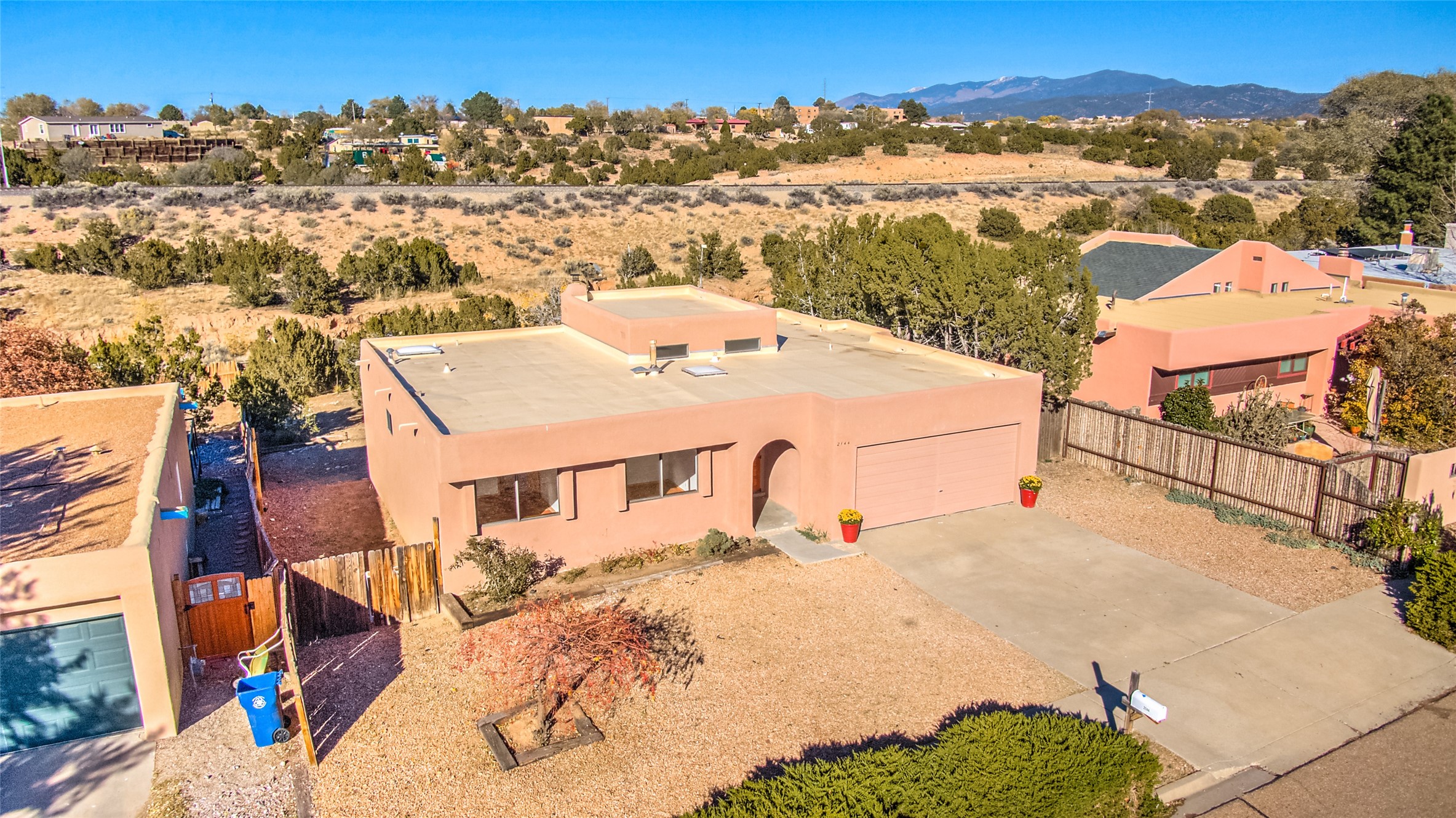 2144 Candelero