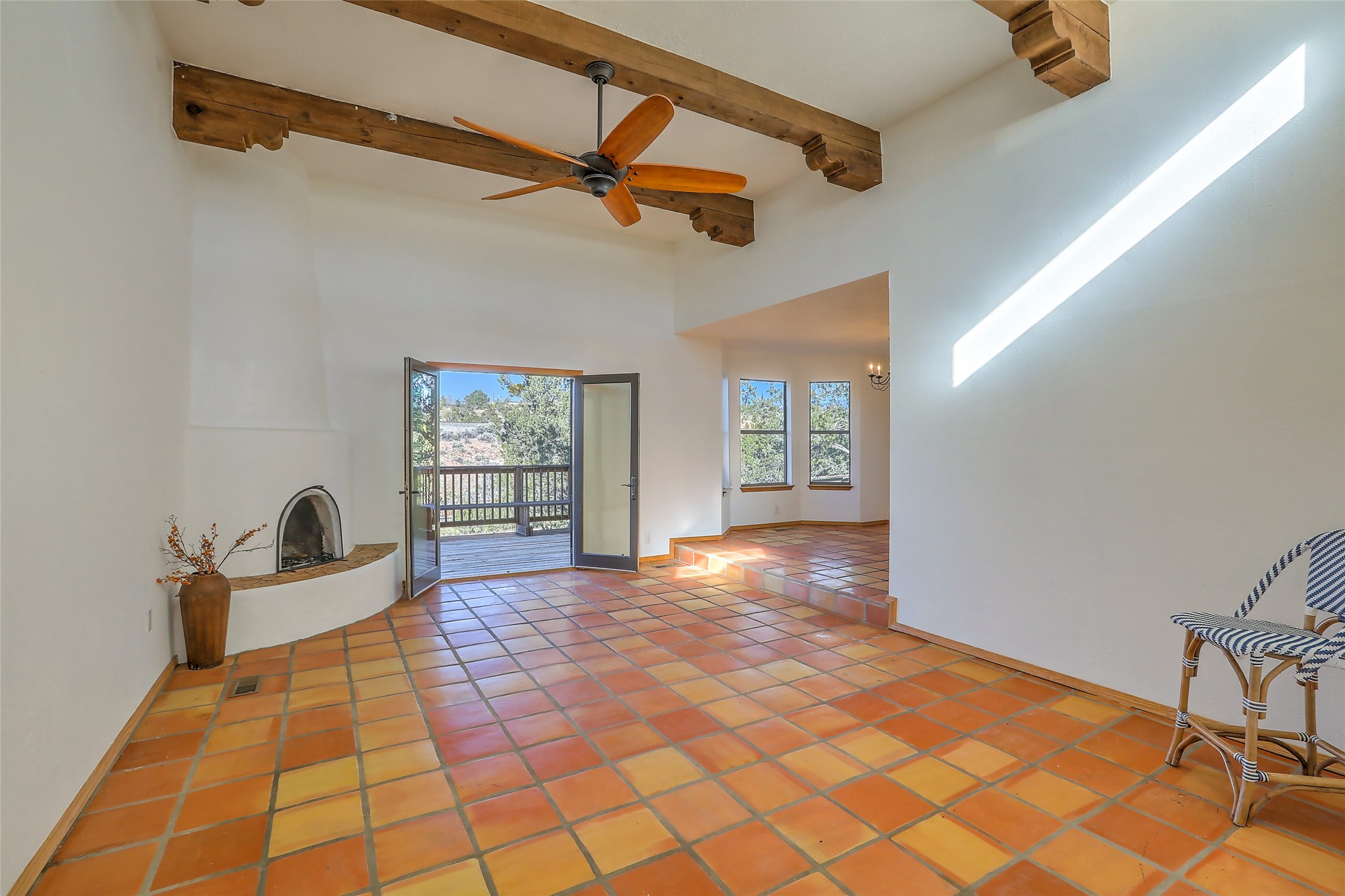 2144 Candelero