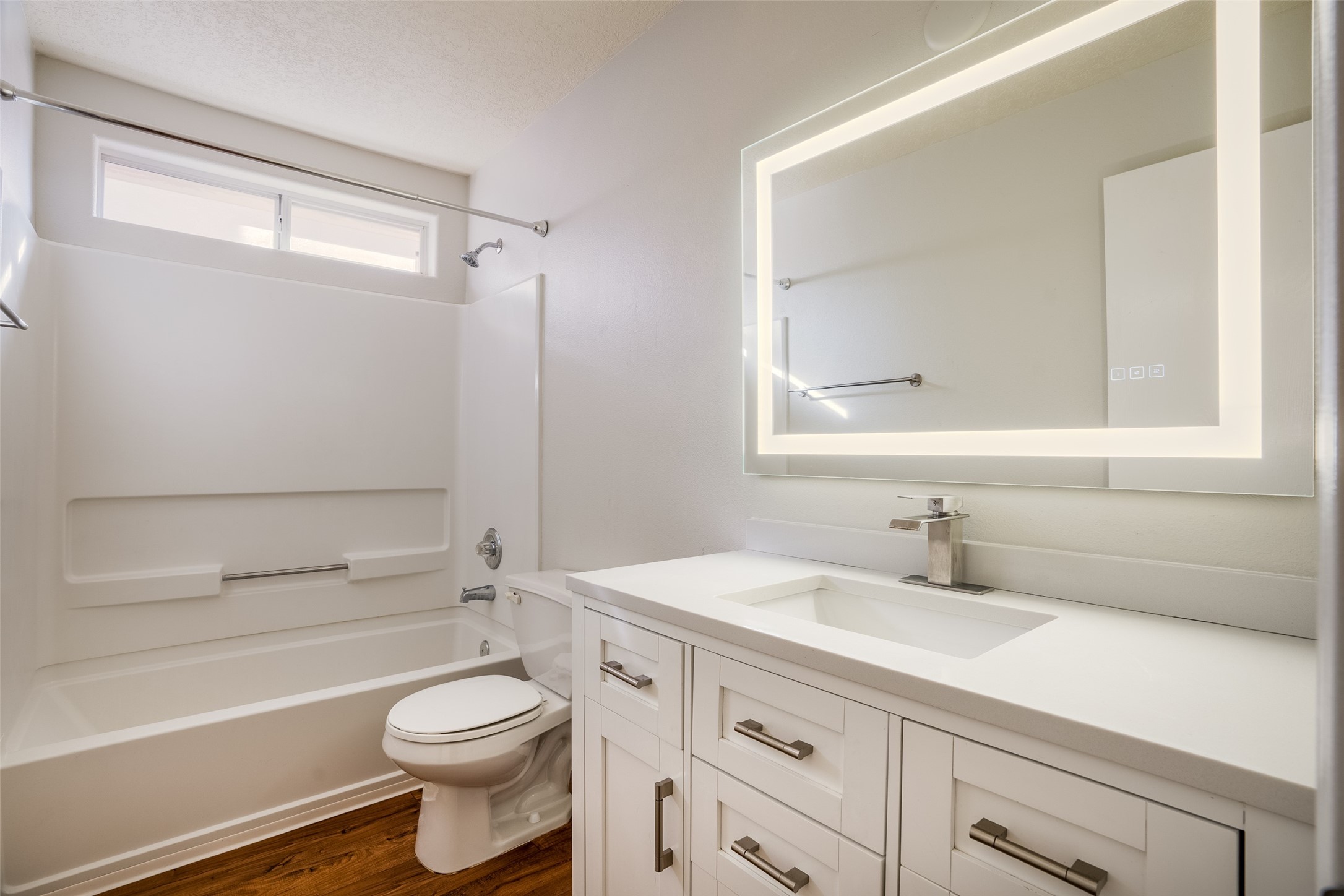 7716 Woodstar Avenue NW