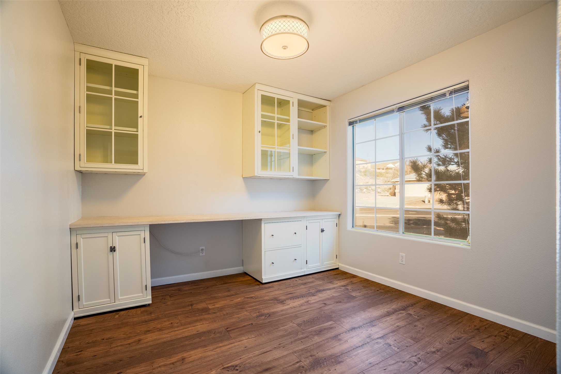 7716 Woodstar Avenue NW