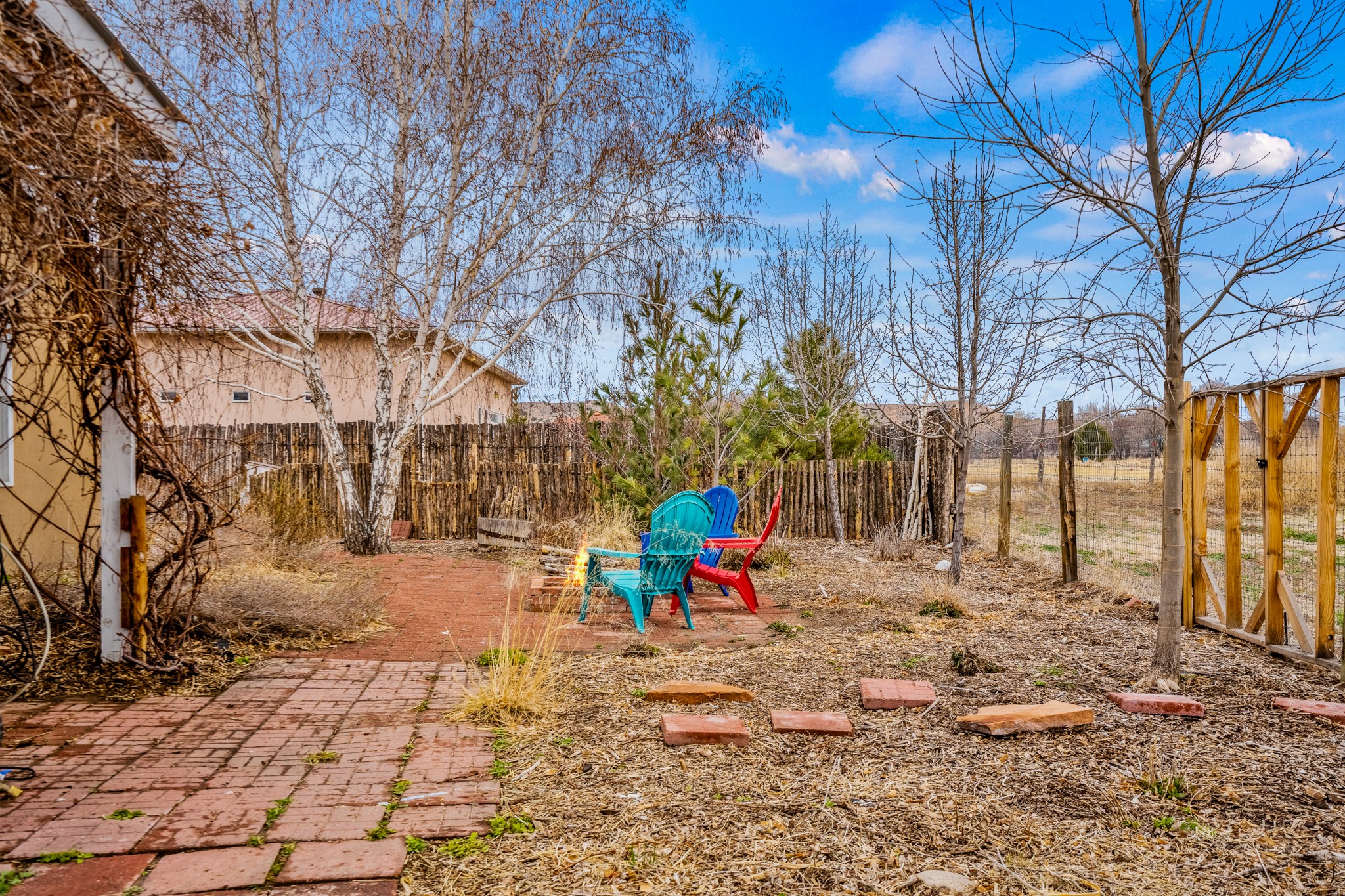1400 James Thompson Lane