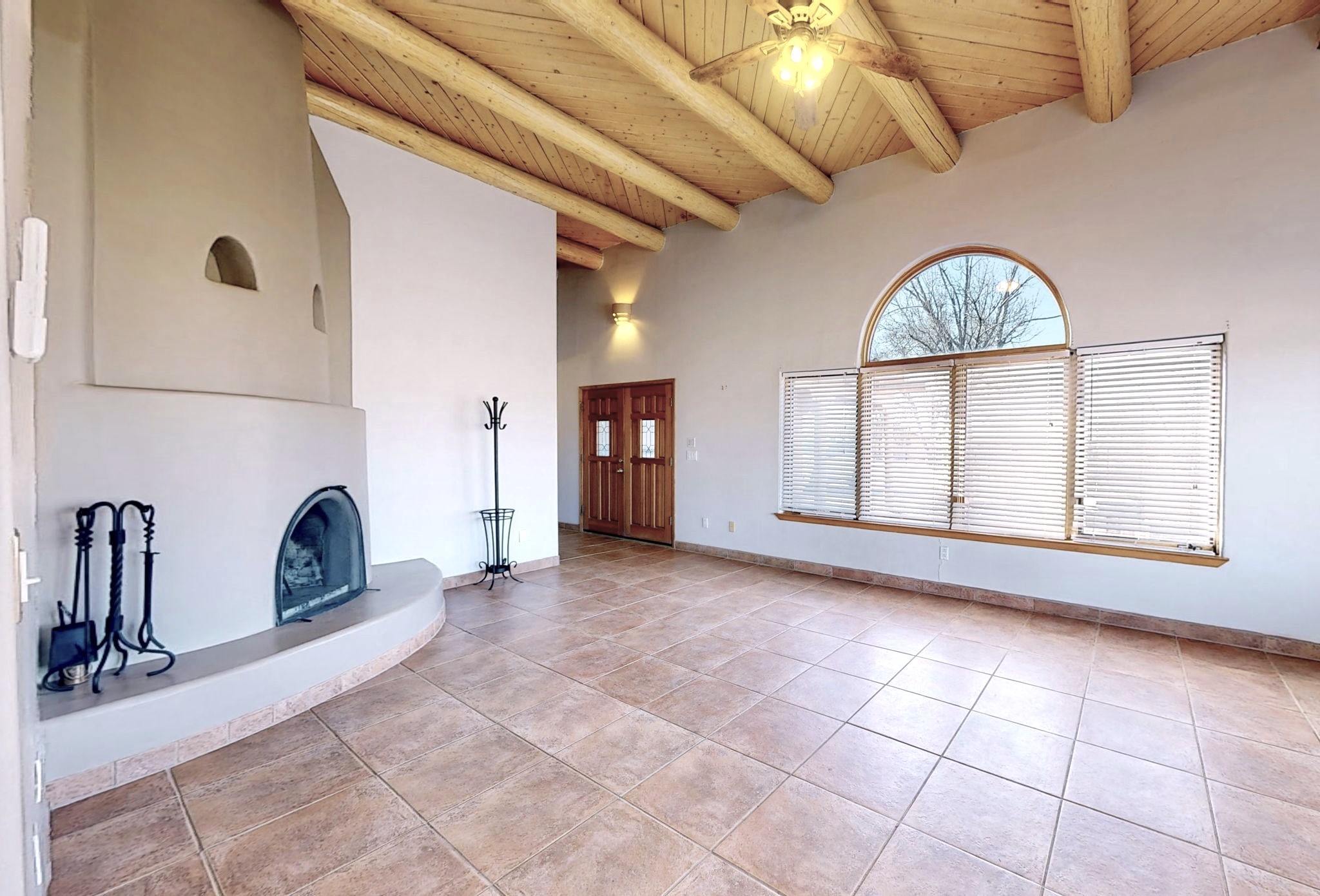 6337 Calle Zanate