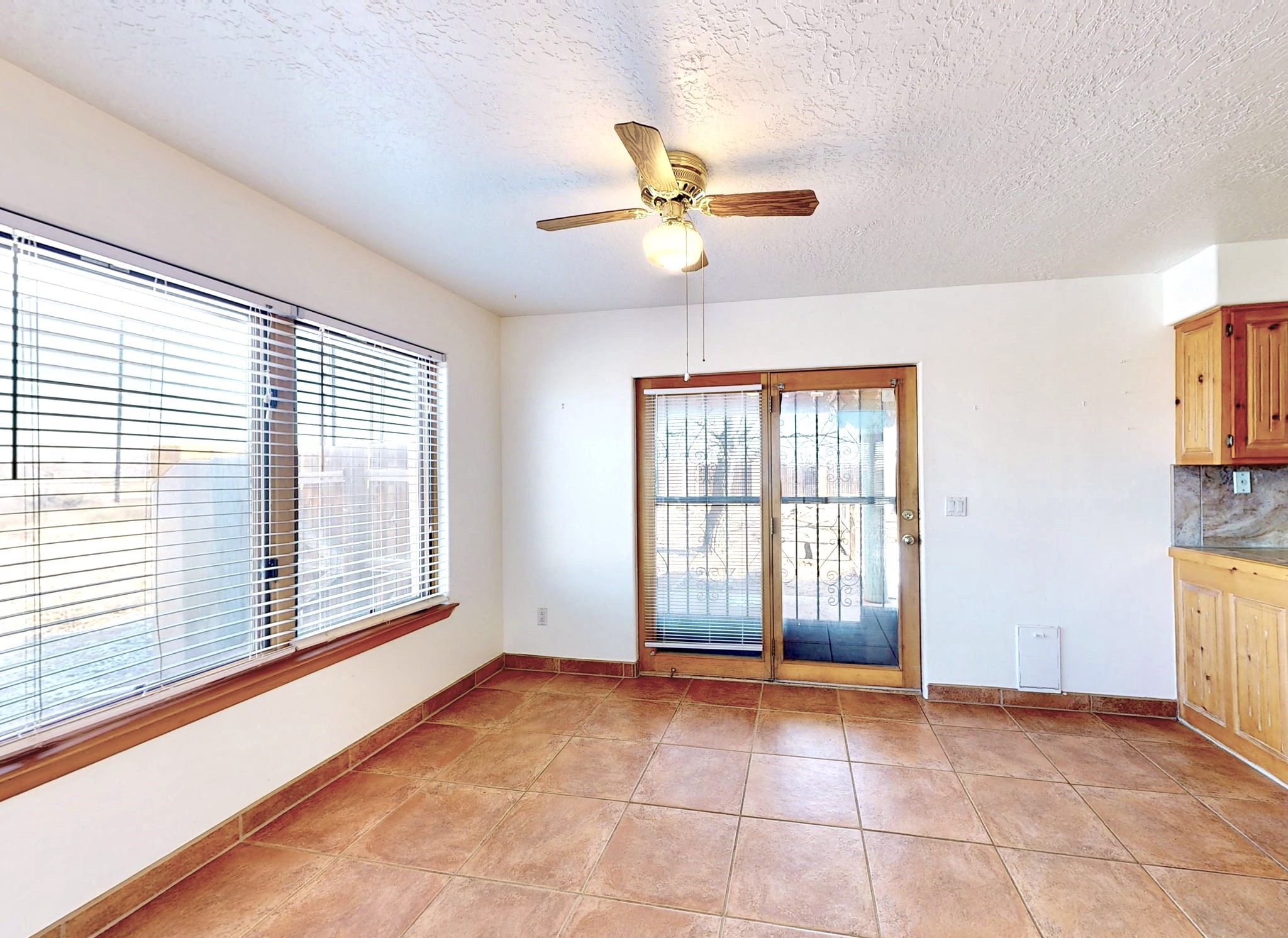 6337 Calle Zanate