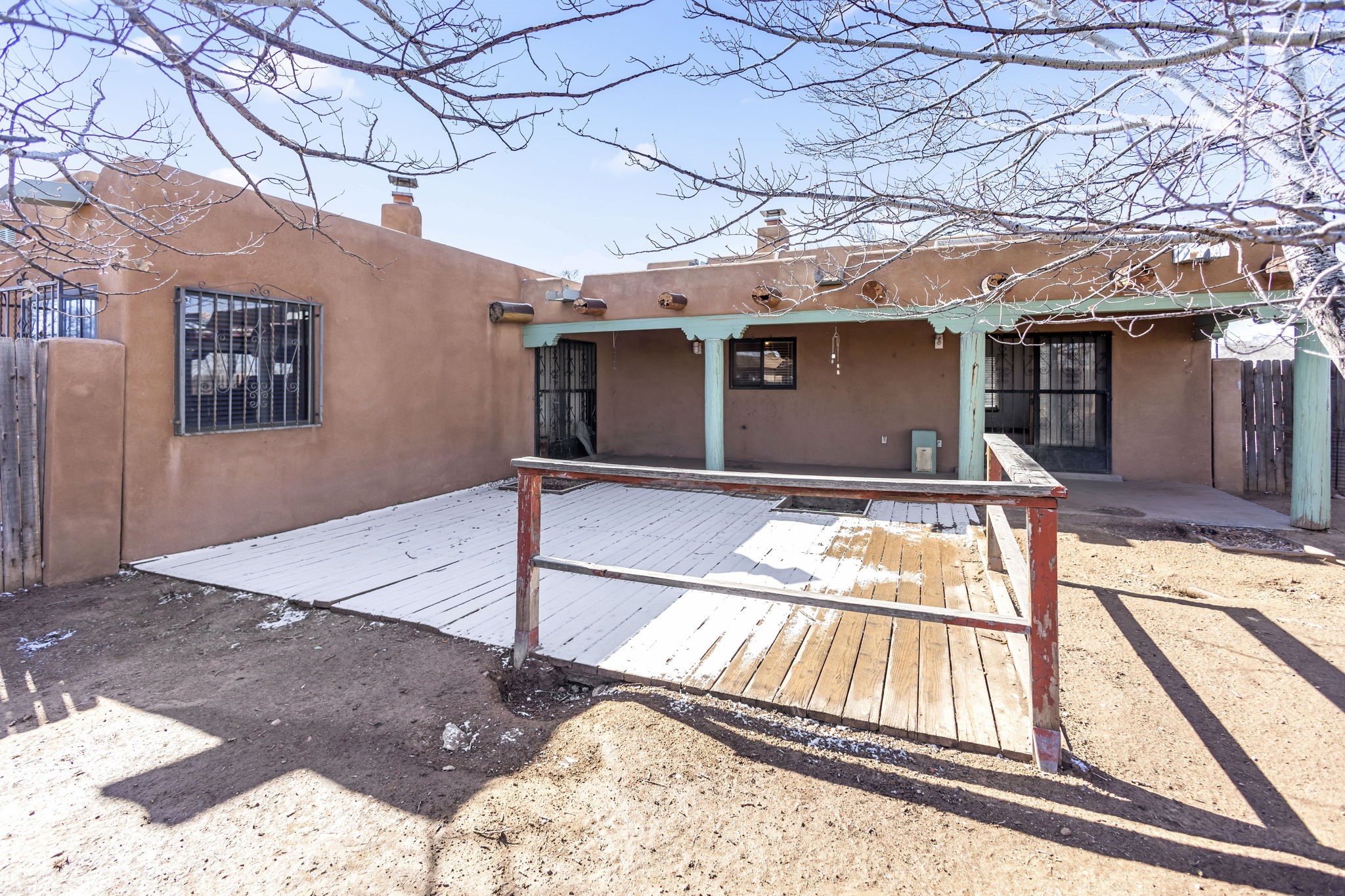6337 Calle Zanate