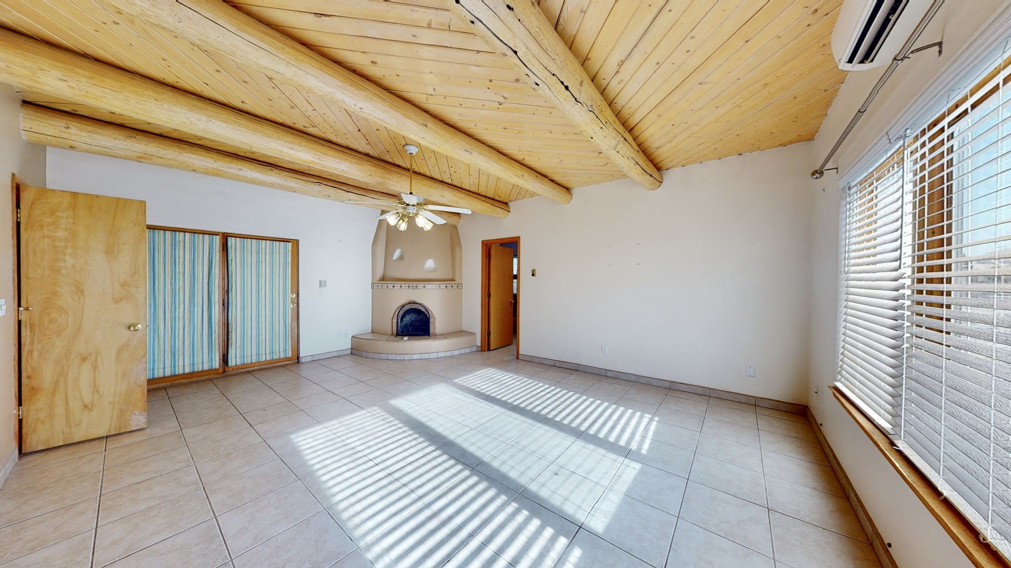 6337 Calle Zanate