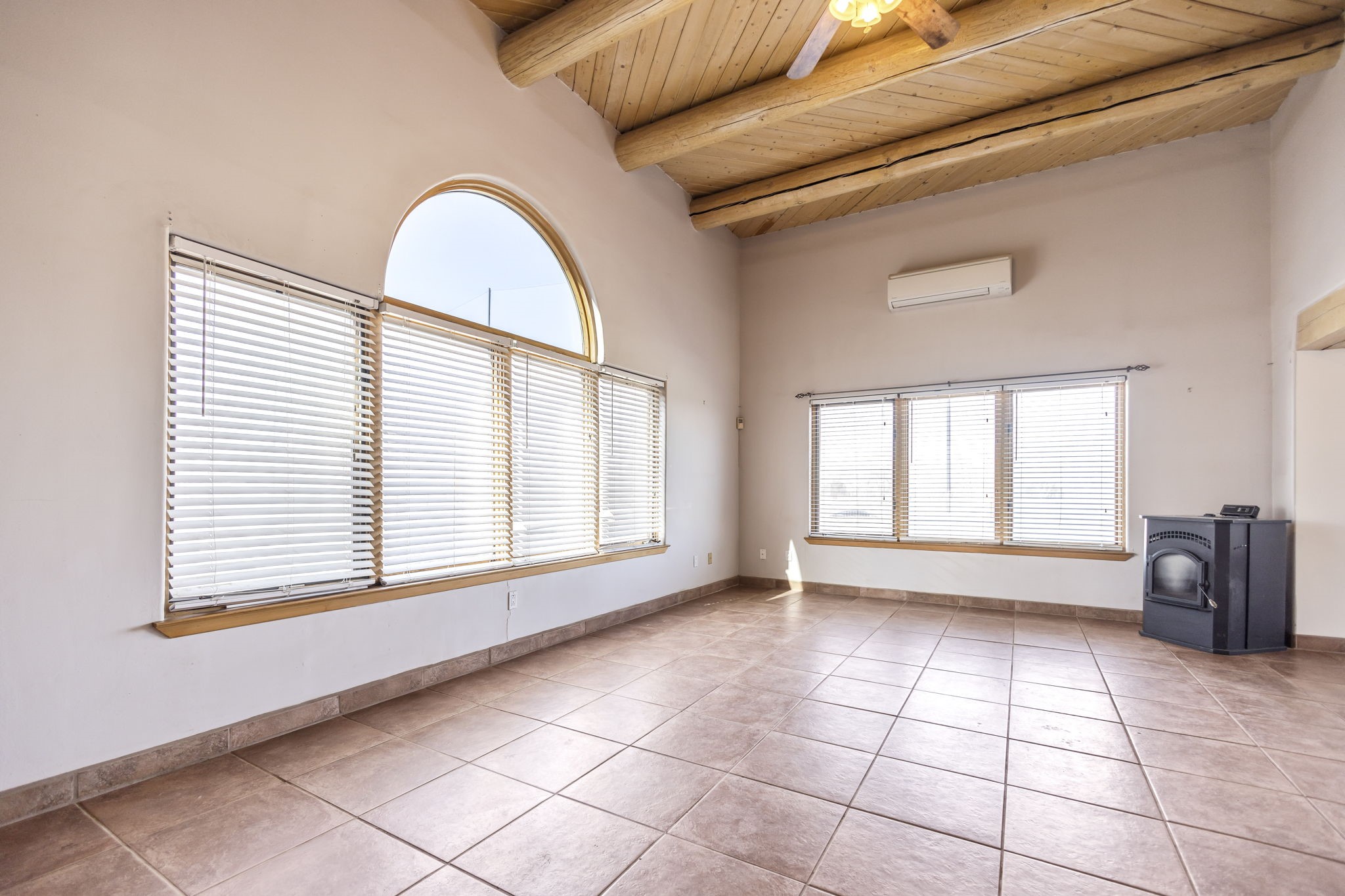 6337 Calle Zanate