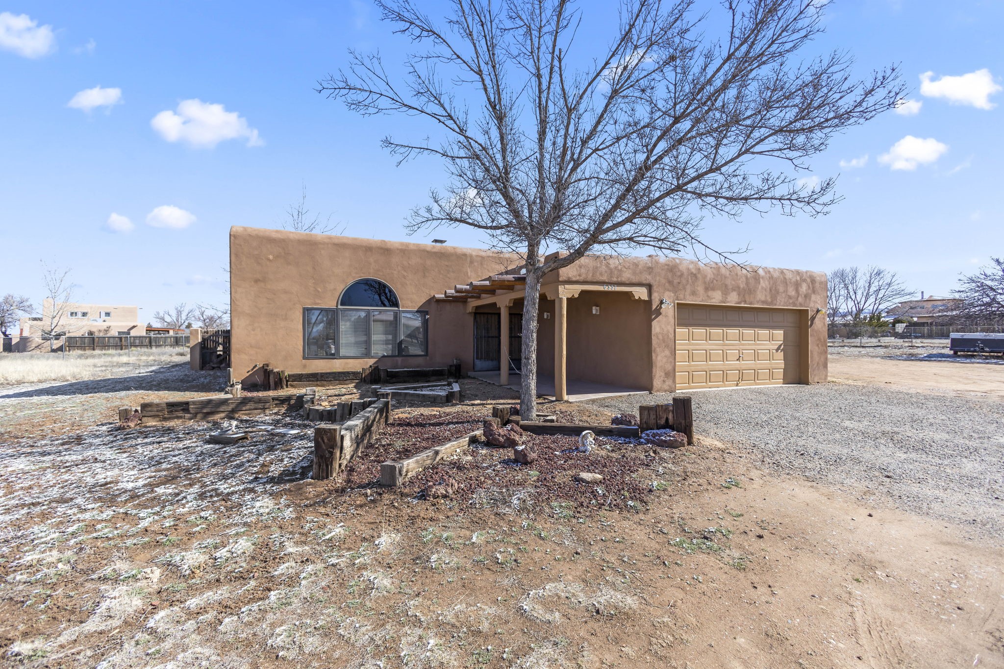 6337 Calle Zanate