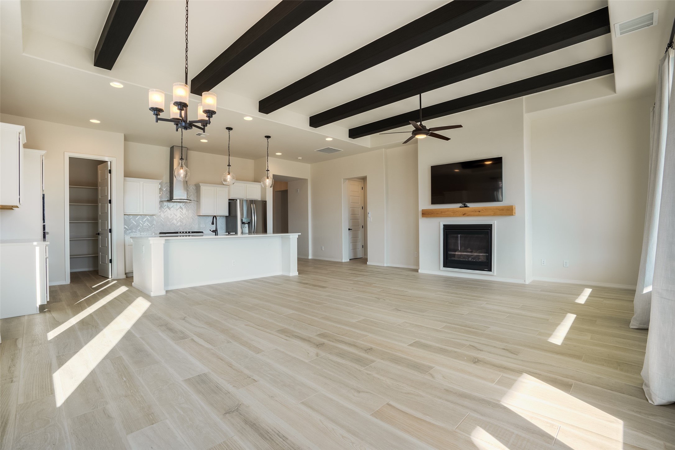 4337 Mountain Trail Loop NE