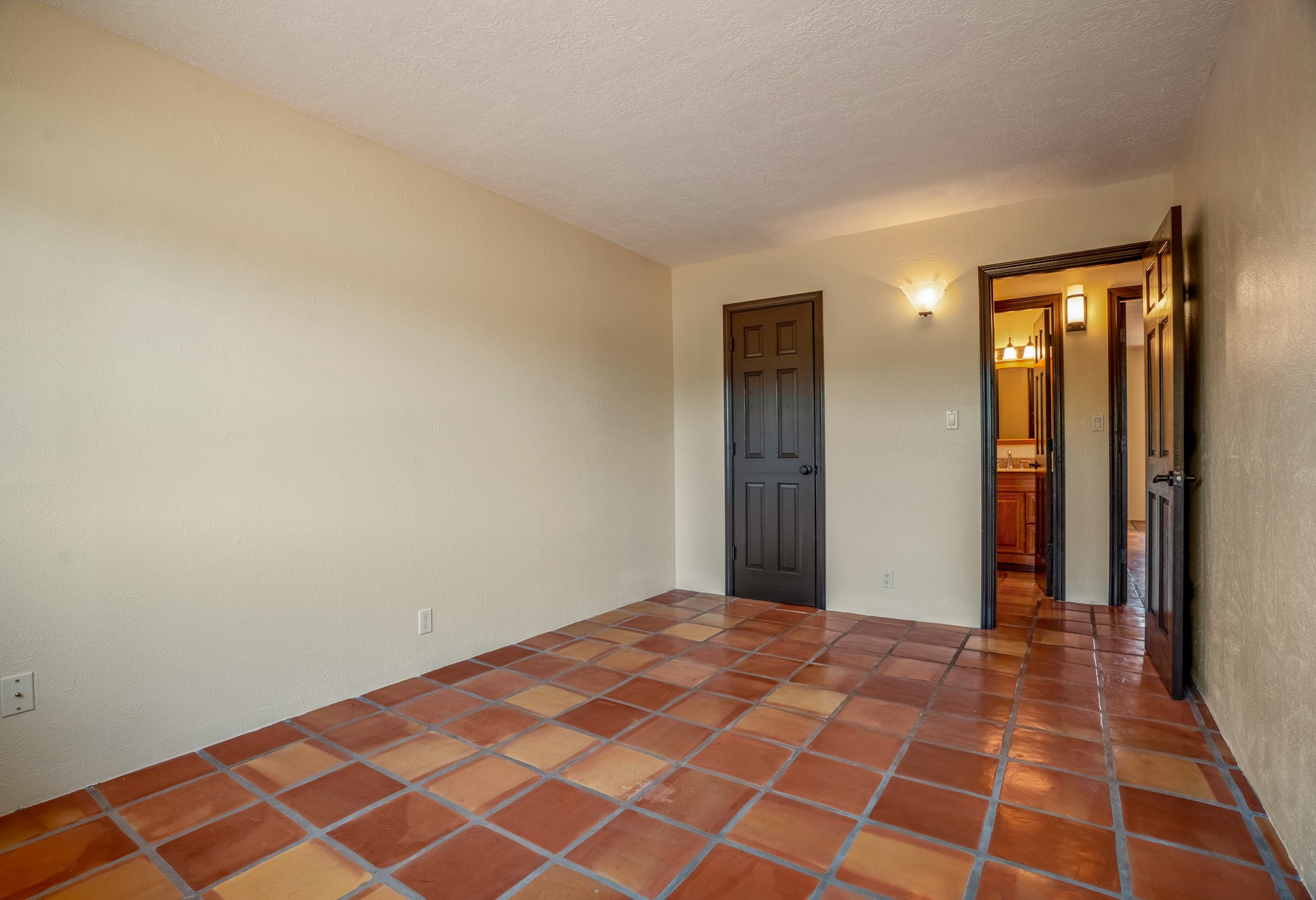 2144 Candelero