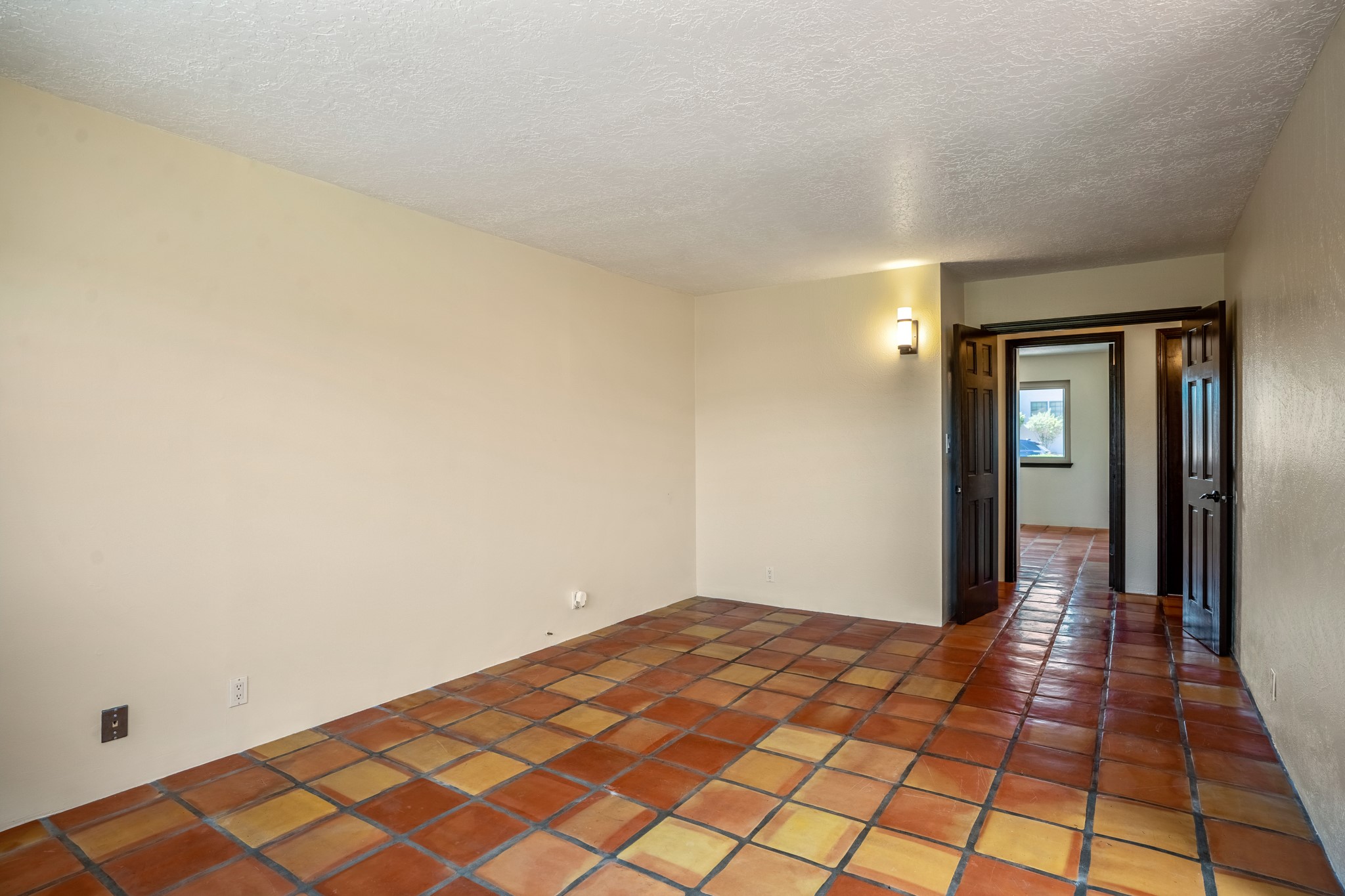 2144 Candelero