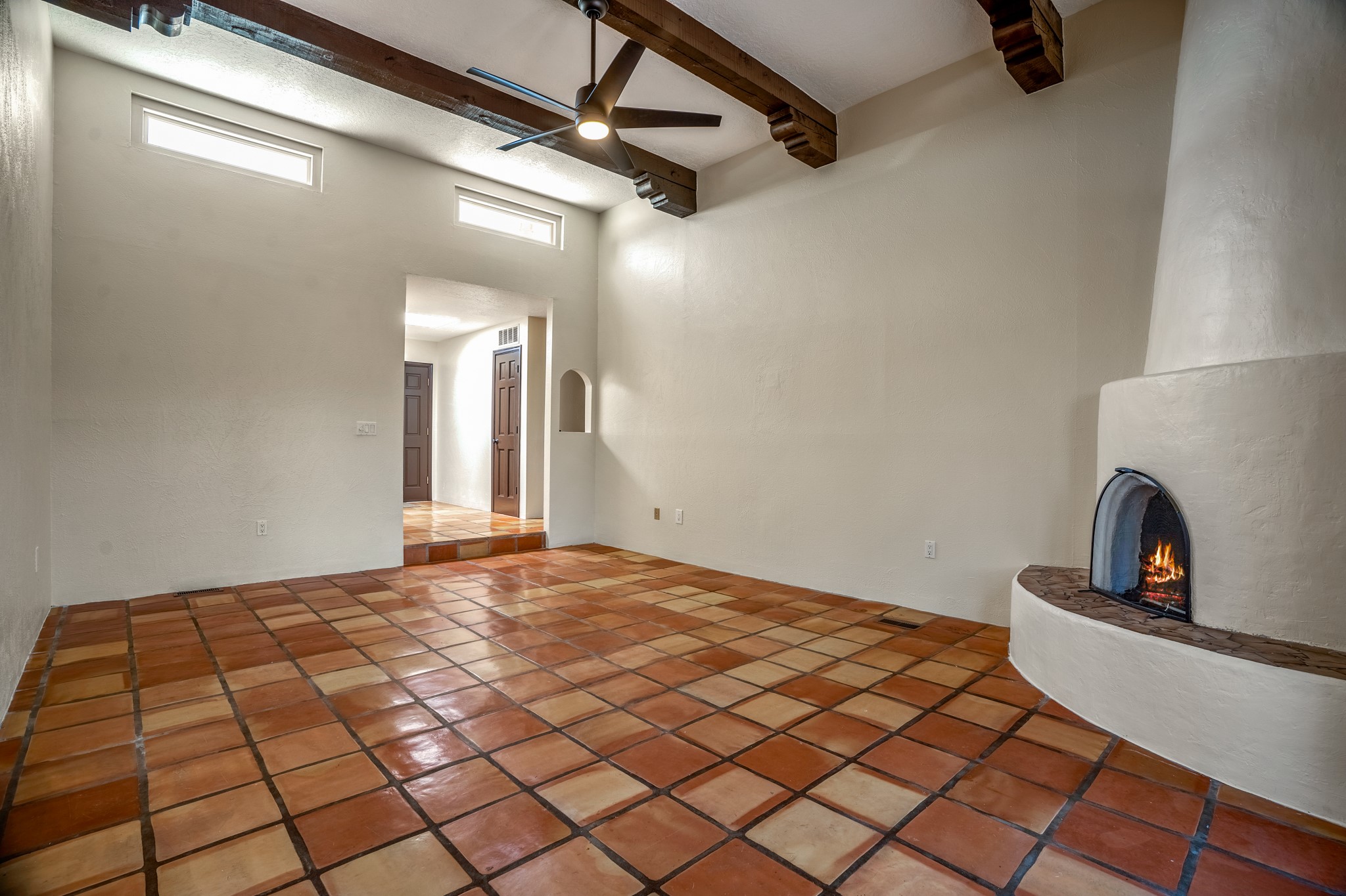 2144 Candelero