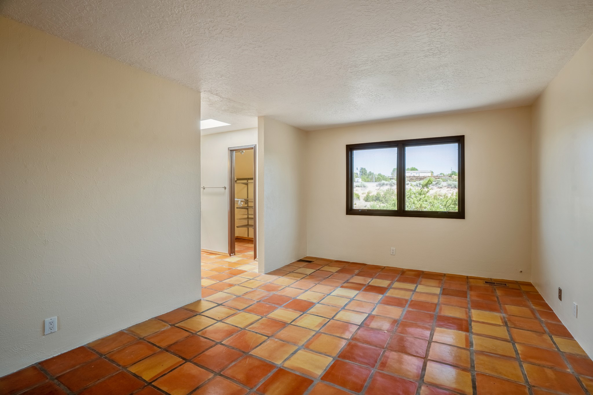 2144 Candelero