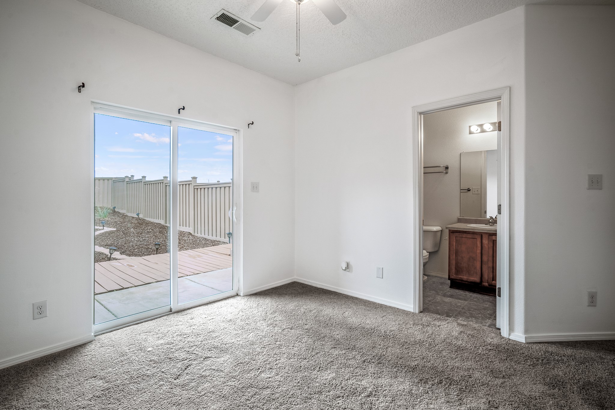 37 Canyon Cliff Drive