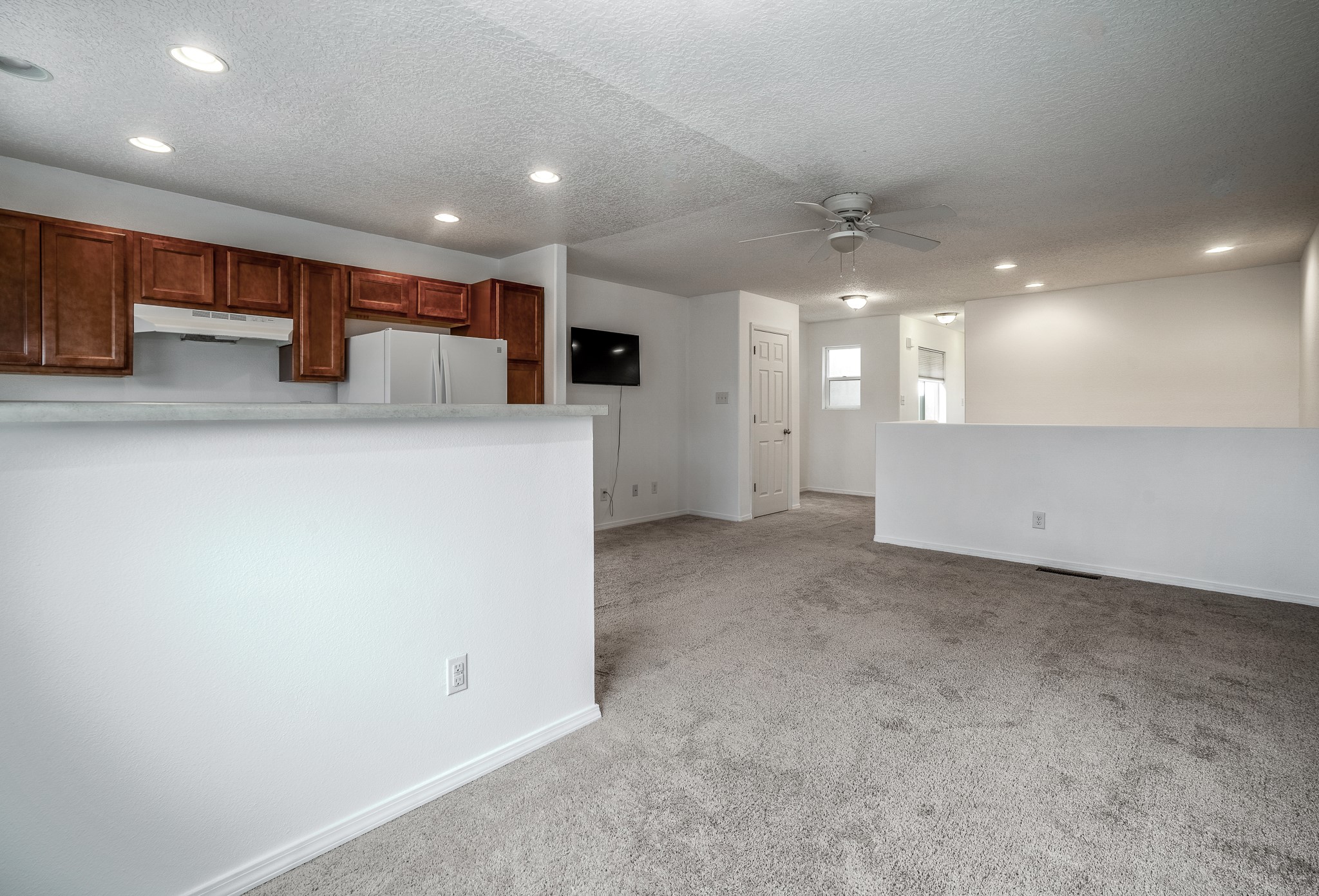 37 Canyon Cliff Drive