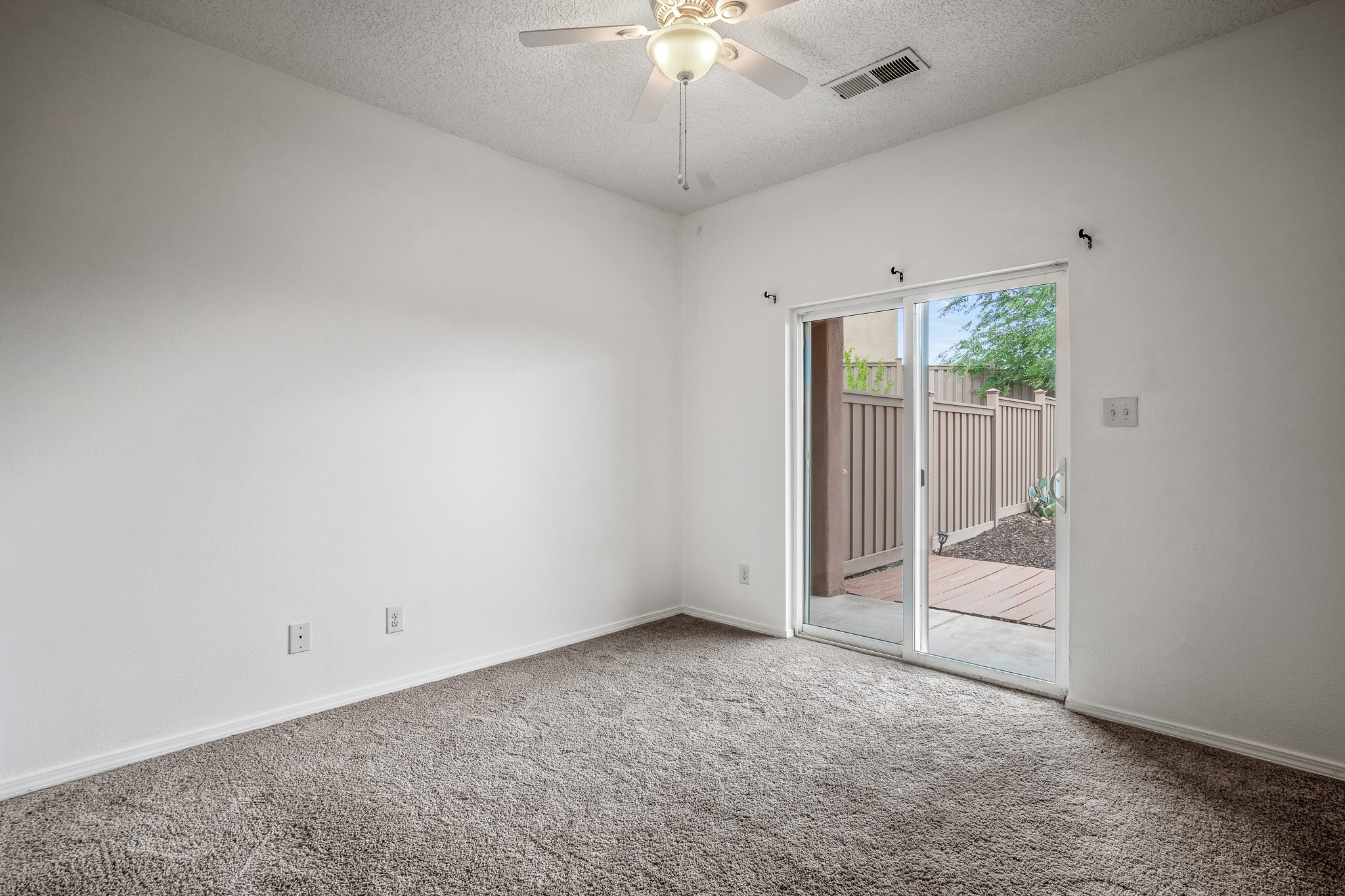 37 Canyon Cliff Drive