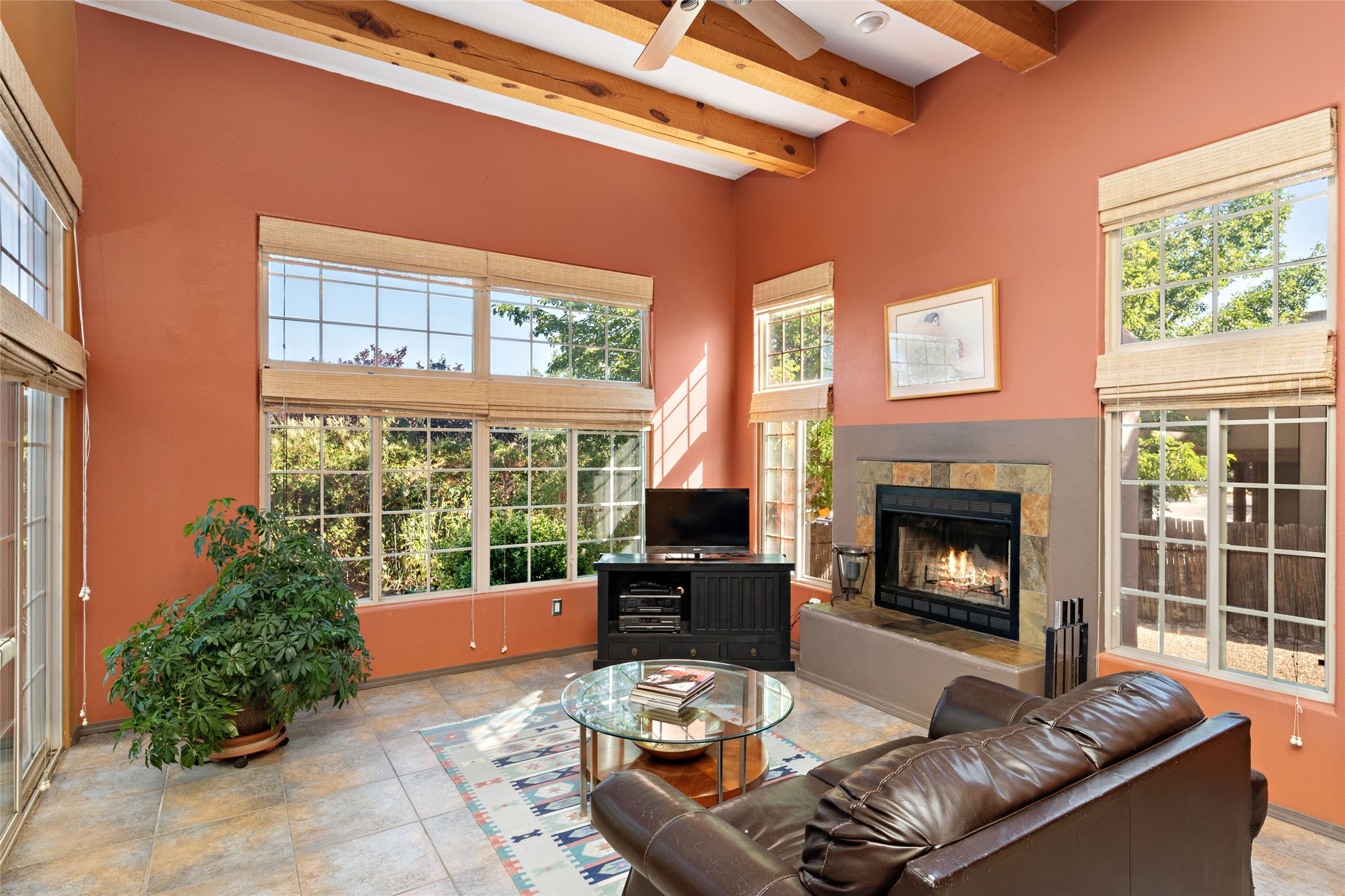 4311 Lost Feather Ln
