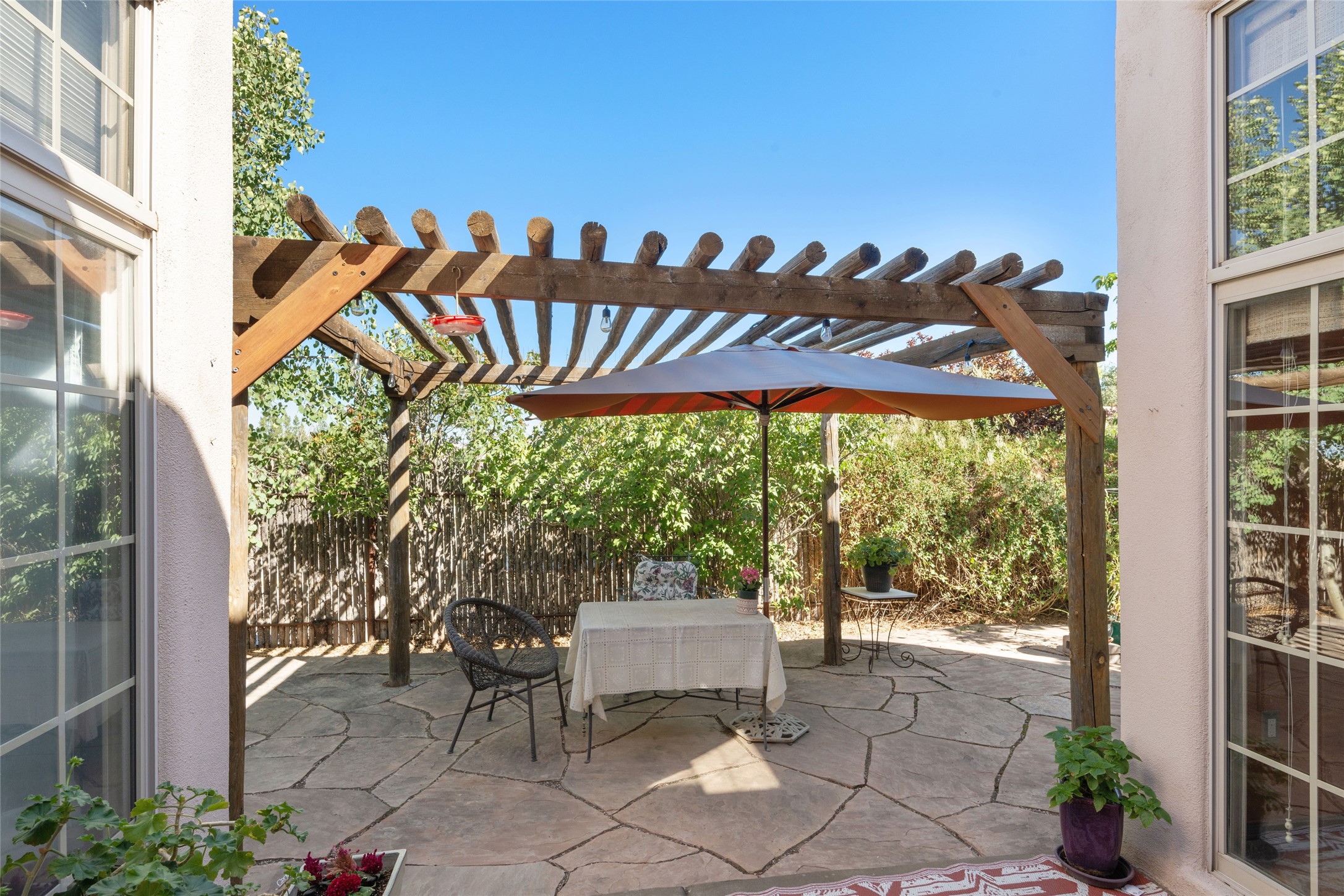 4311 Lost Feather Ln