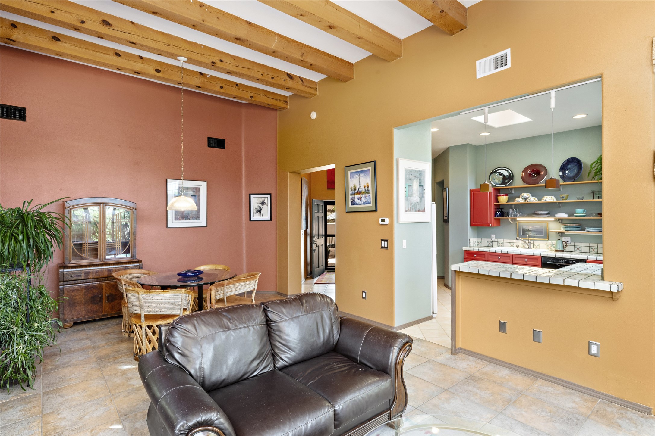 4311 Lost Feather Ln