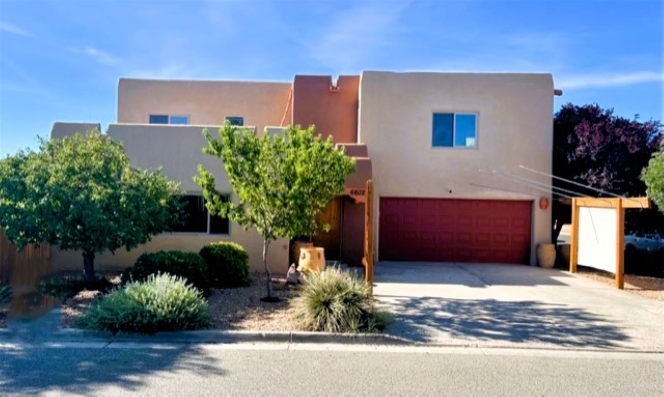 6602 Camino Rojo