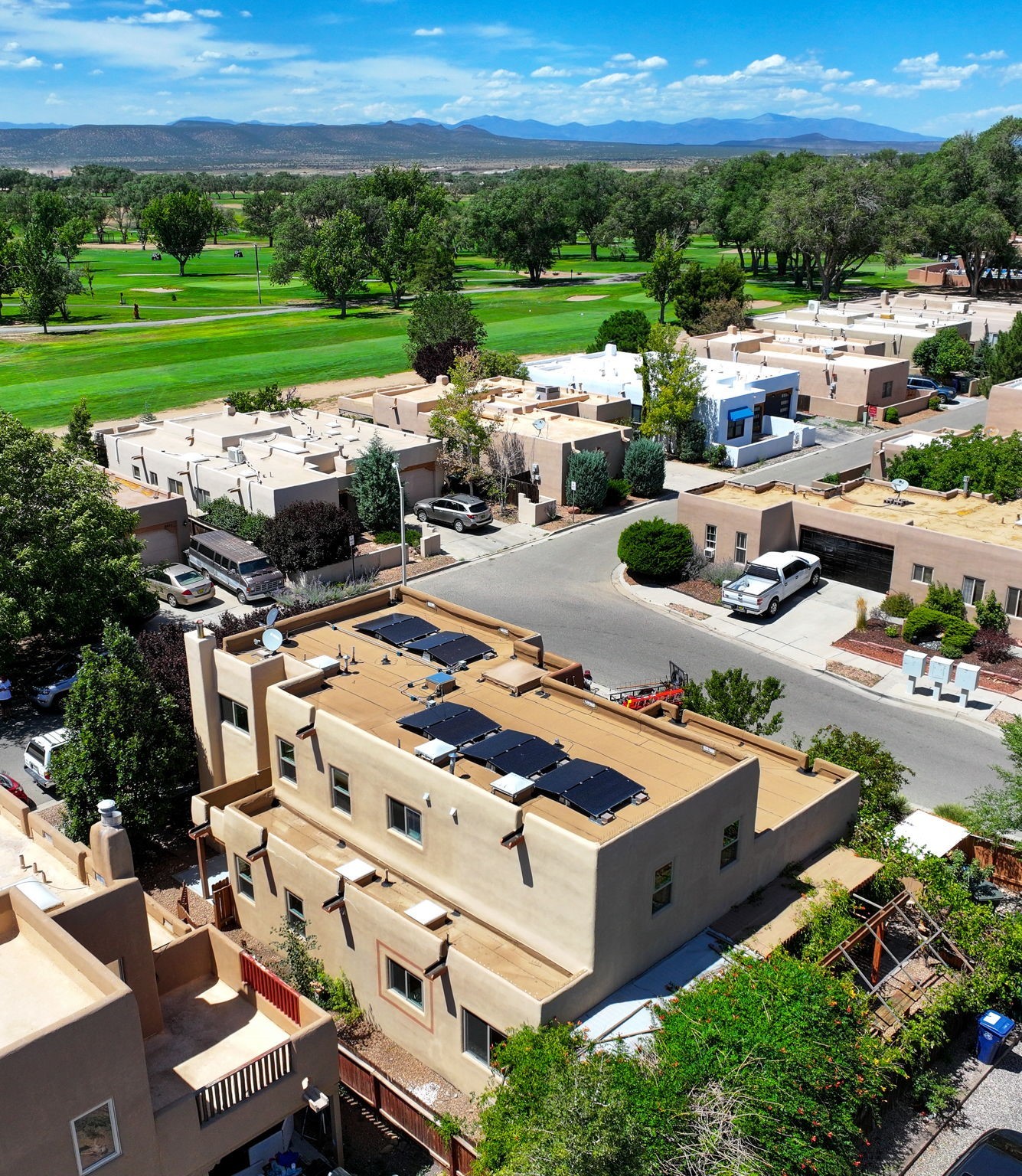 6602 Camino Rojo